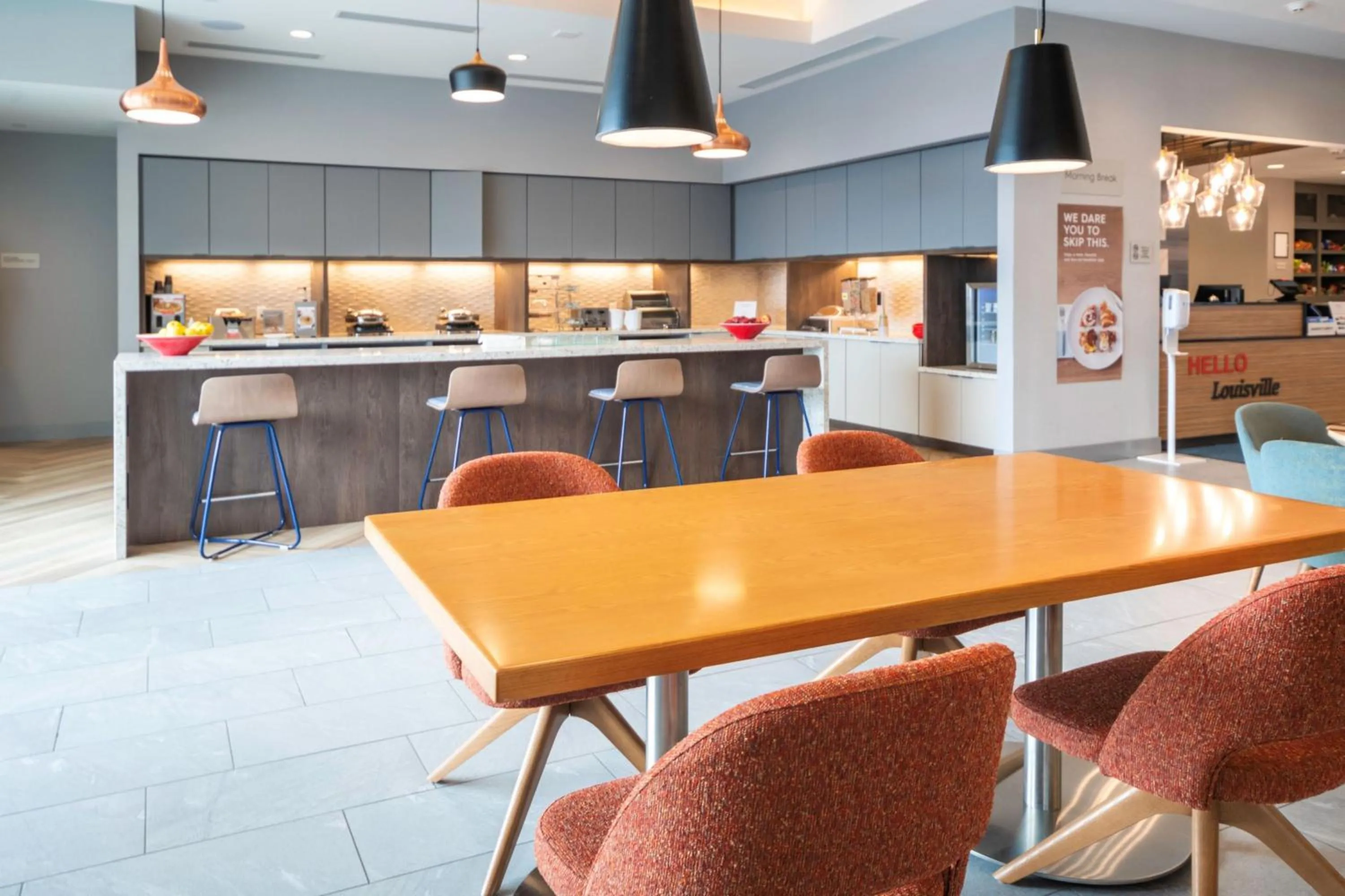 Breakfast in TownePlace Suites by Marriott Louisville Downtown