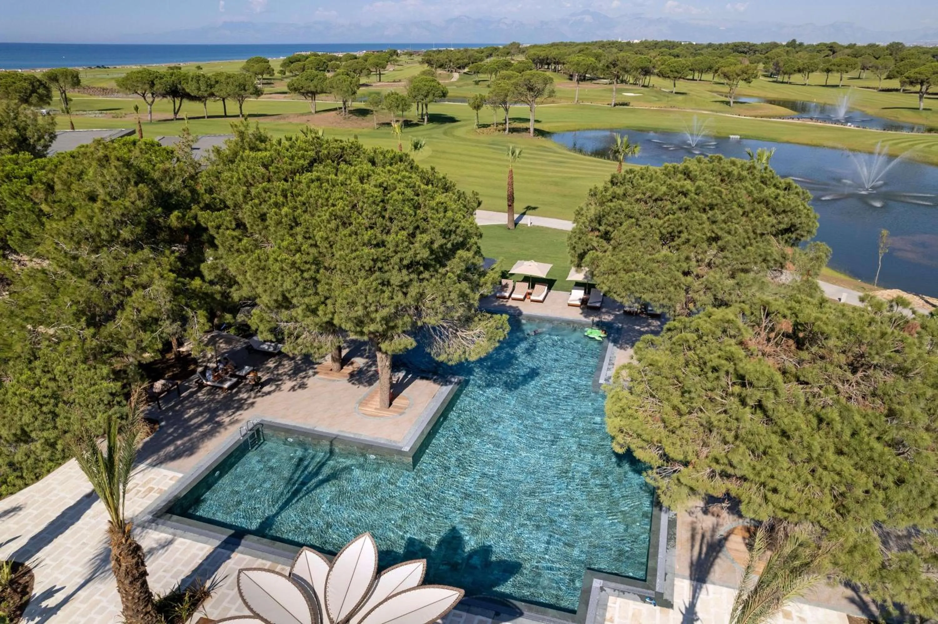 Swimming pool in Cullinan Belek