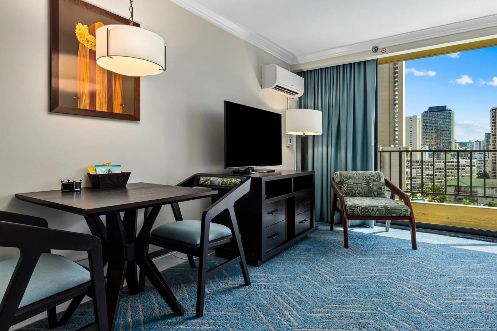 Restaurant/places to eat in Wyndham Vacation Resorts Royal Garden at Waikiki