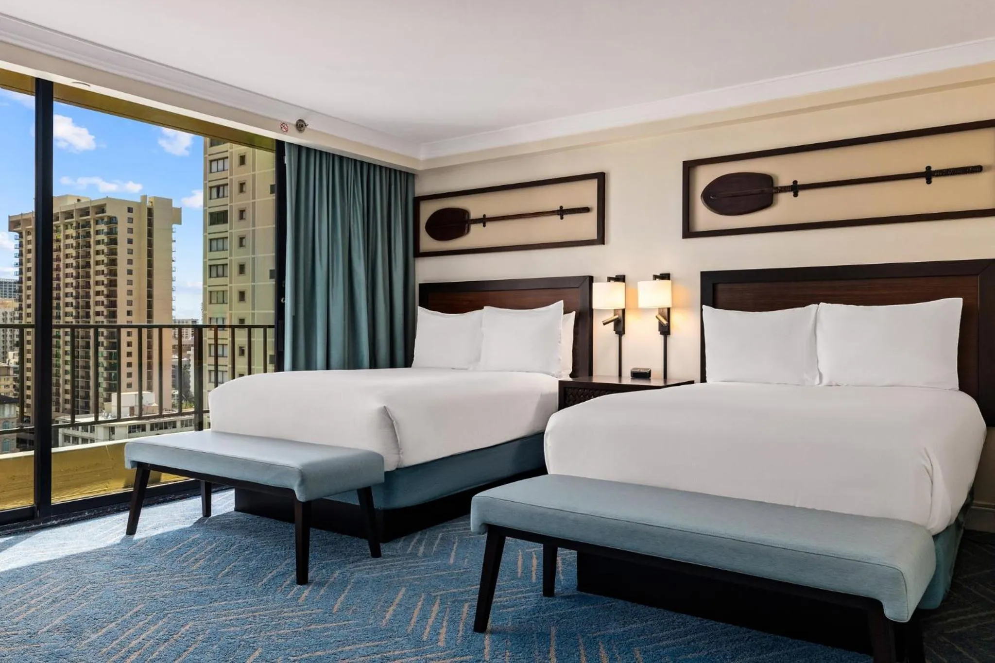 Bedroom, Bed in Wyndham Vacation Resorts Royal Garden at Waikiki