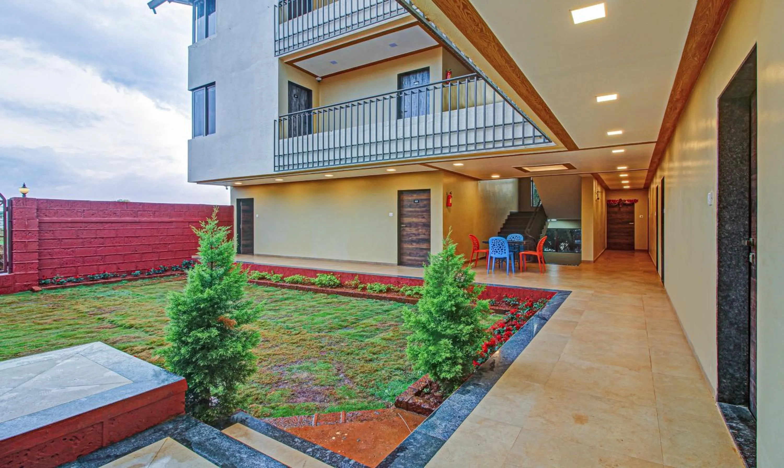 Garden in Treebo Mountain Retreat Mahabaleshwar, 600 Mtrs From Lingmala Waterfall