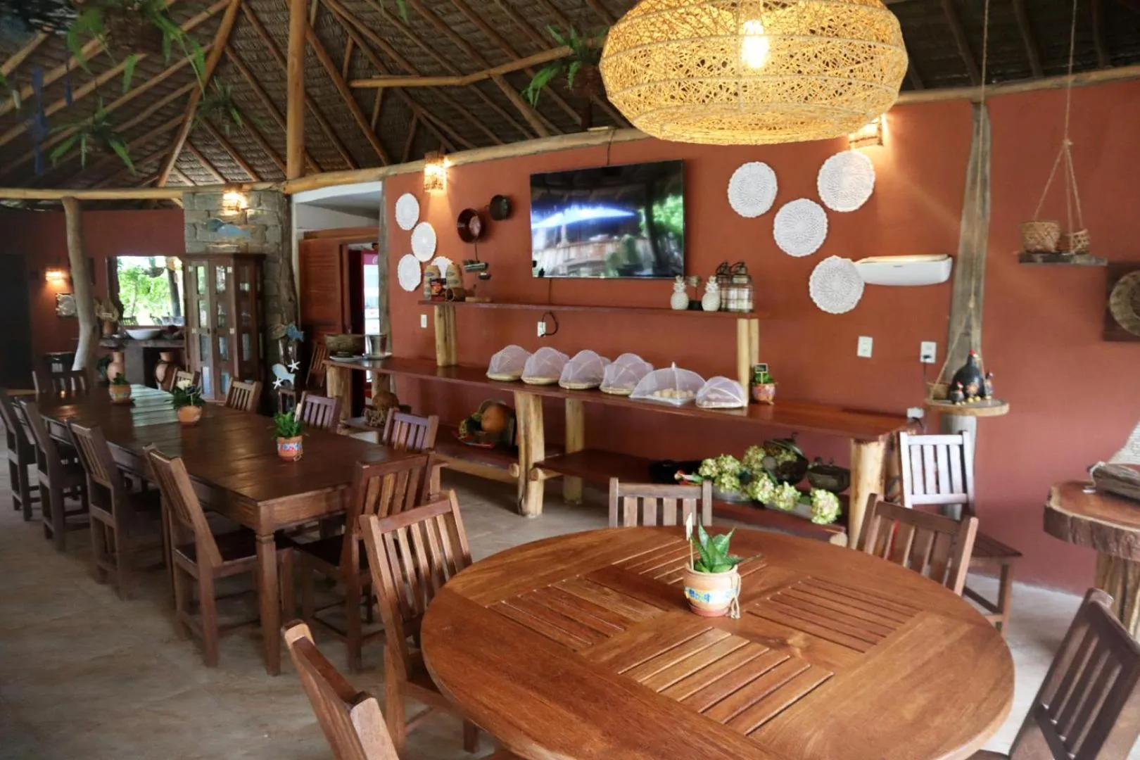 Breakfast in Pousada Vila Camurim