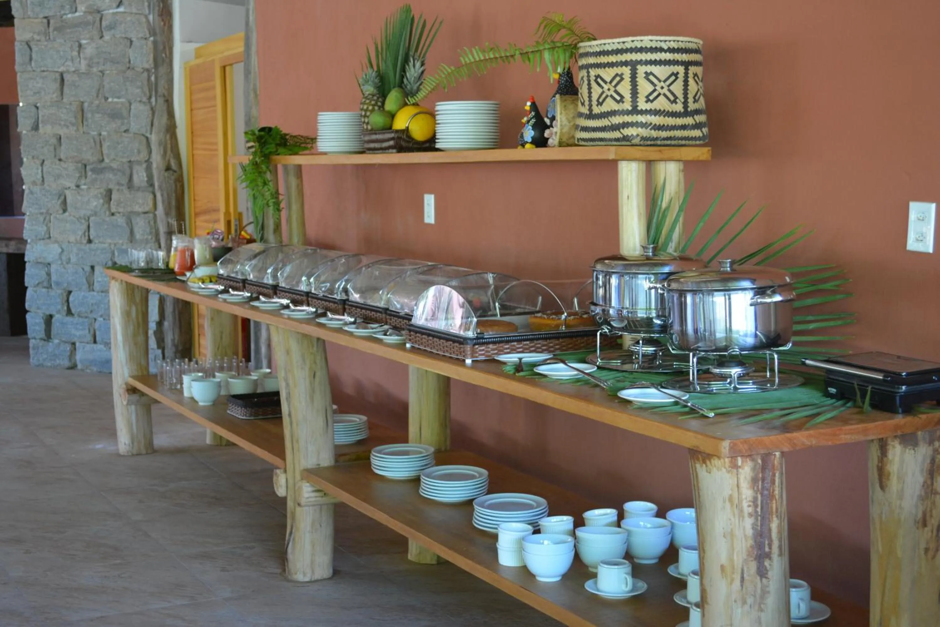 Breakfast in Pousada Vila Camurim