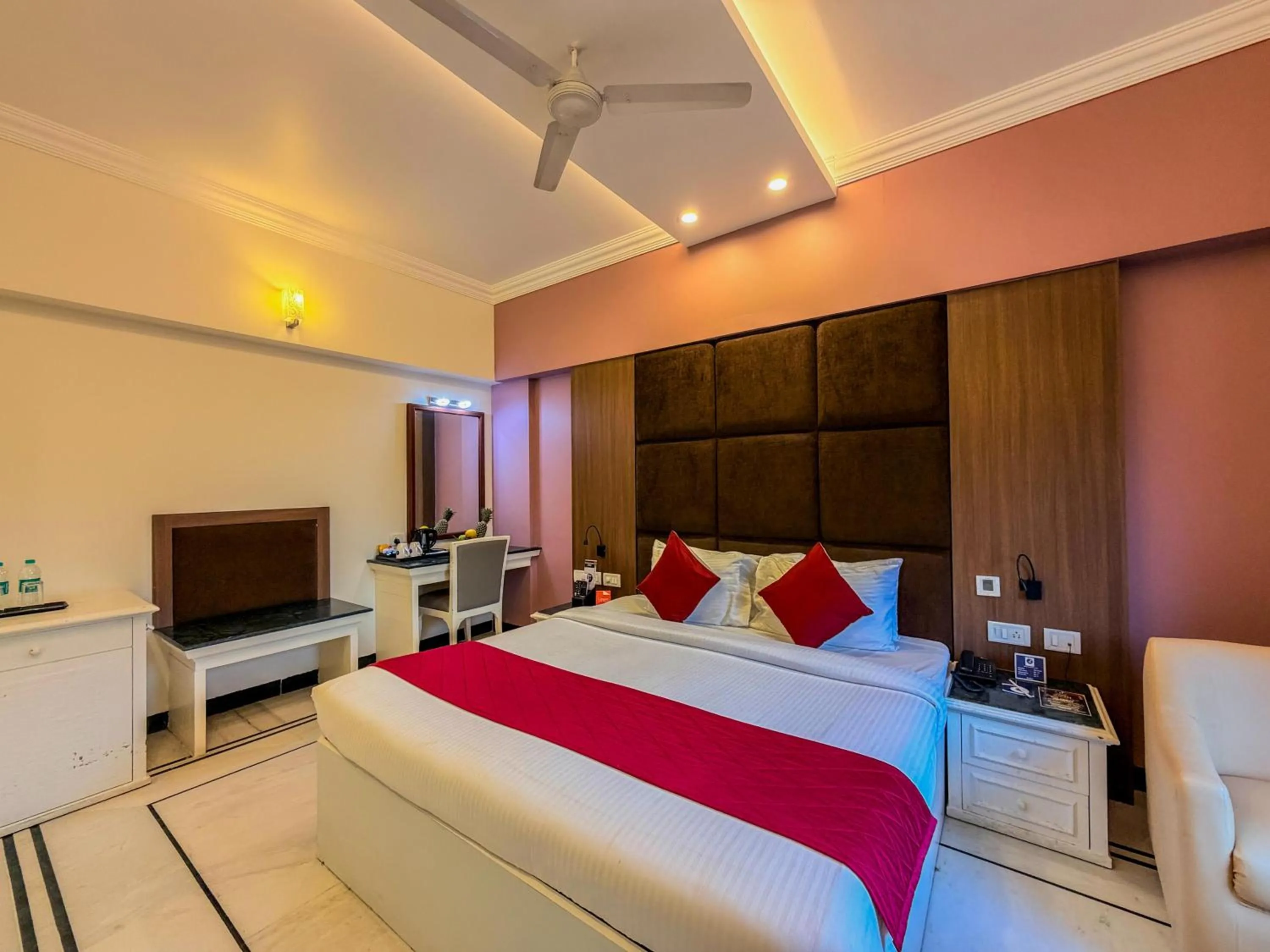 Bed in Zip By Spree Hotels Surabi International Vellore