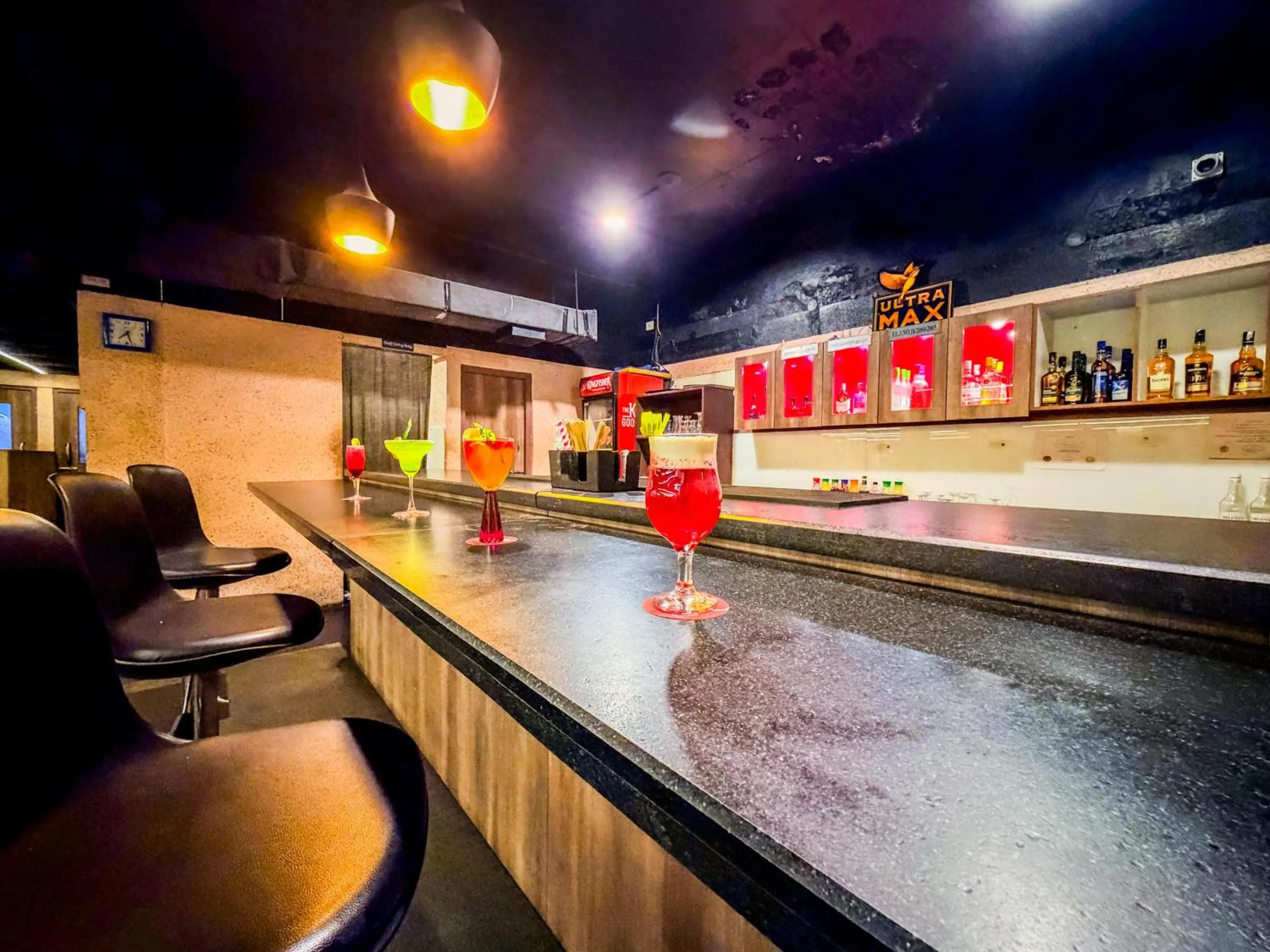 Lounge or bar in Zip By Spree Hotels Surabi International Vellore