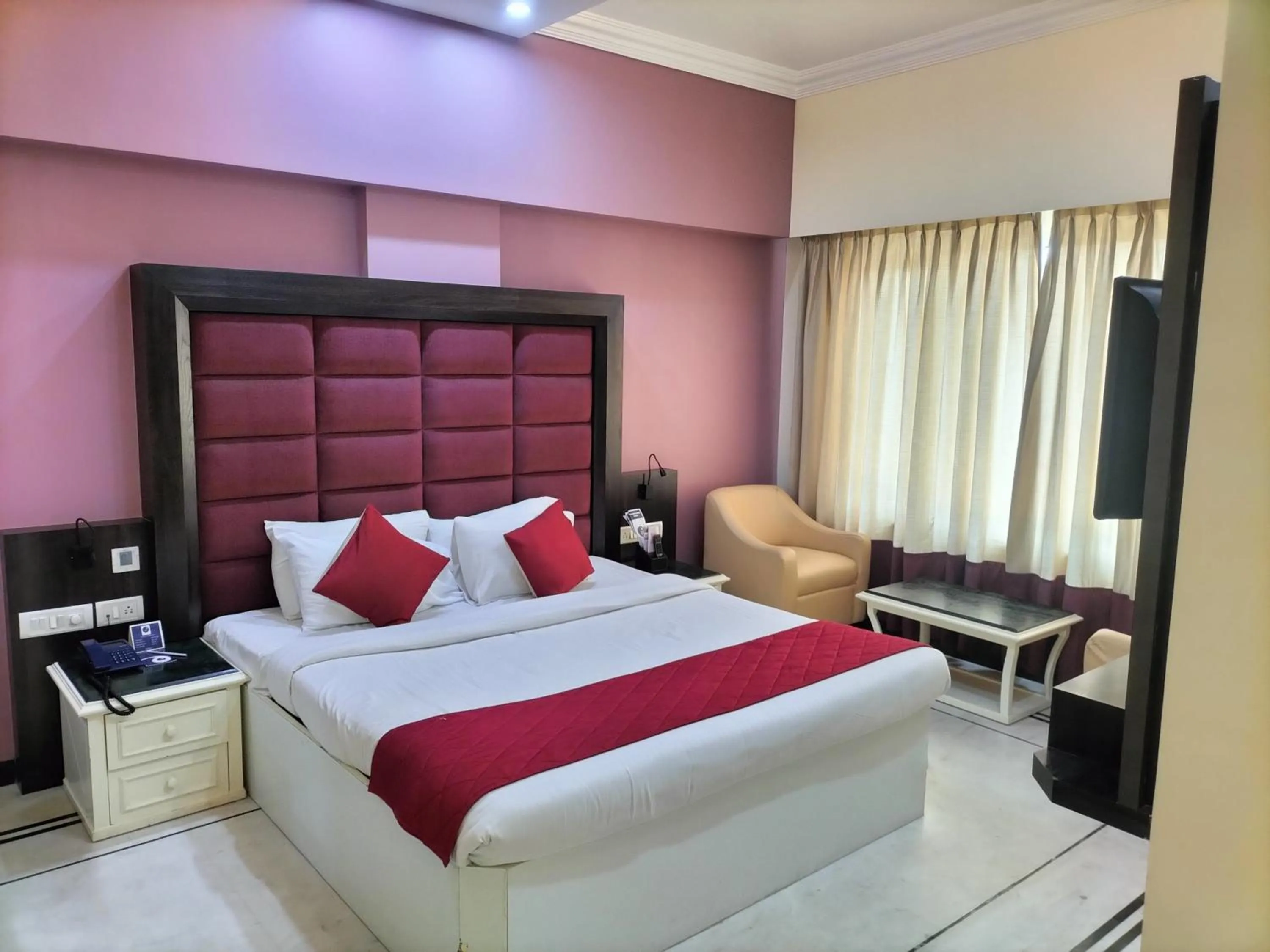 Bed in Zip By Spree Hotels Surabi International Vellore