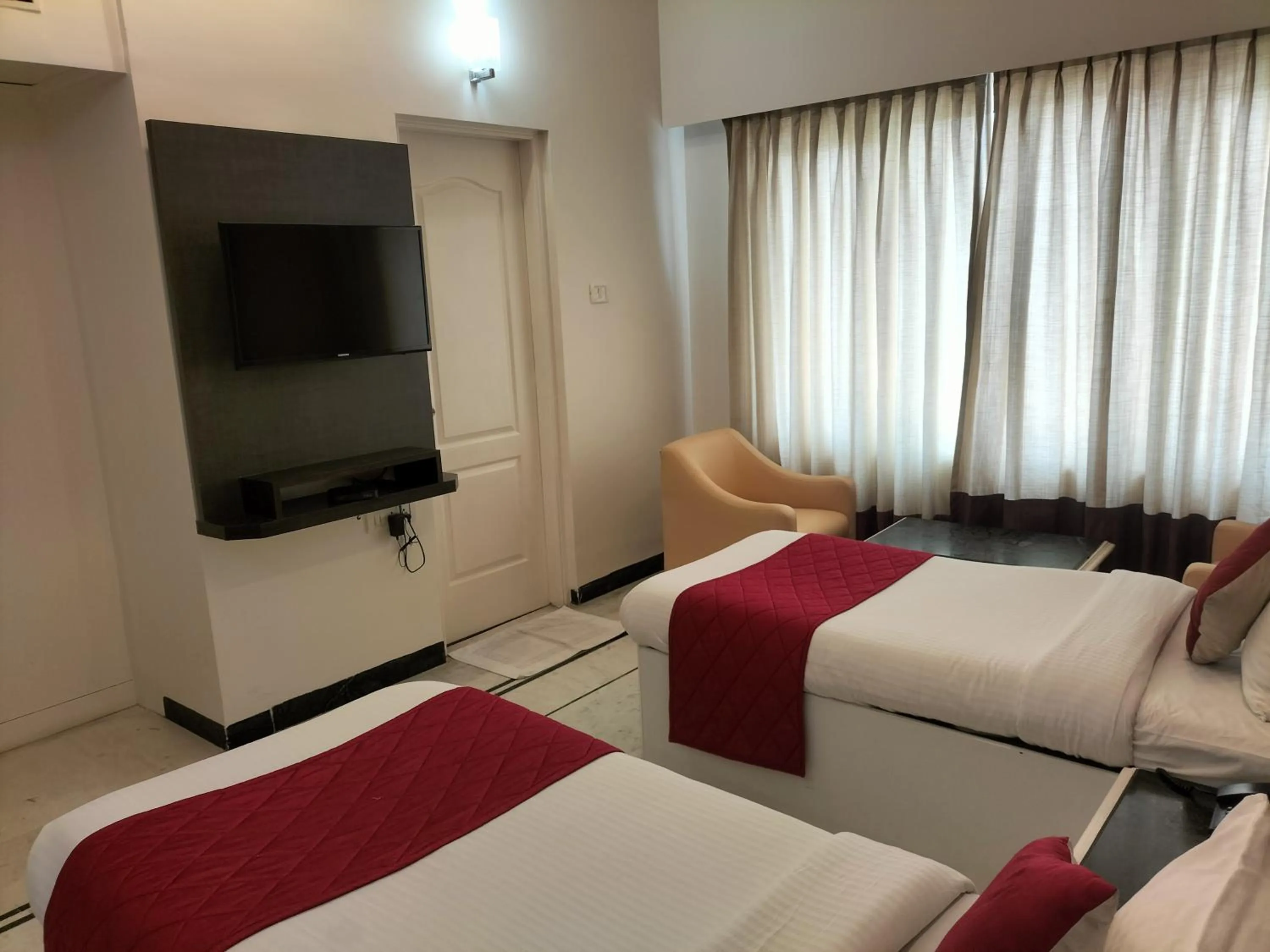 Bed in Zip By Spree Hotels Surabi International Vellore