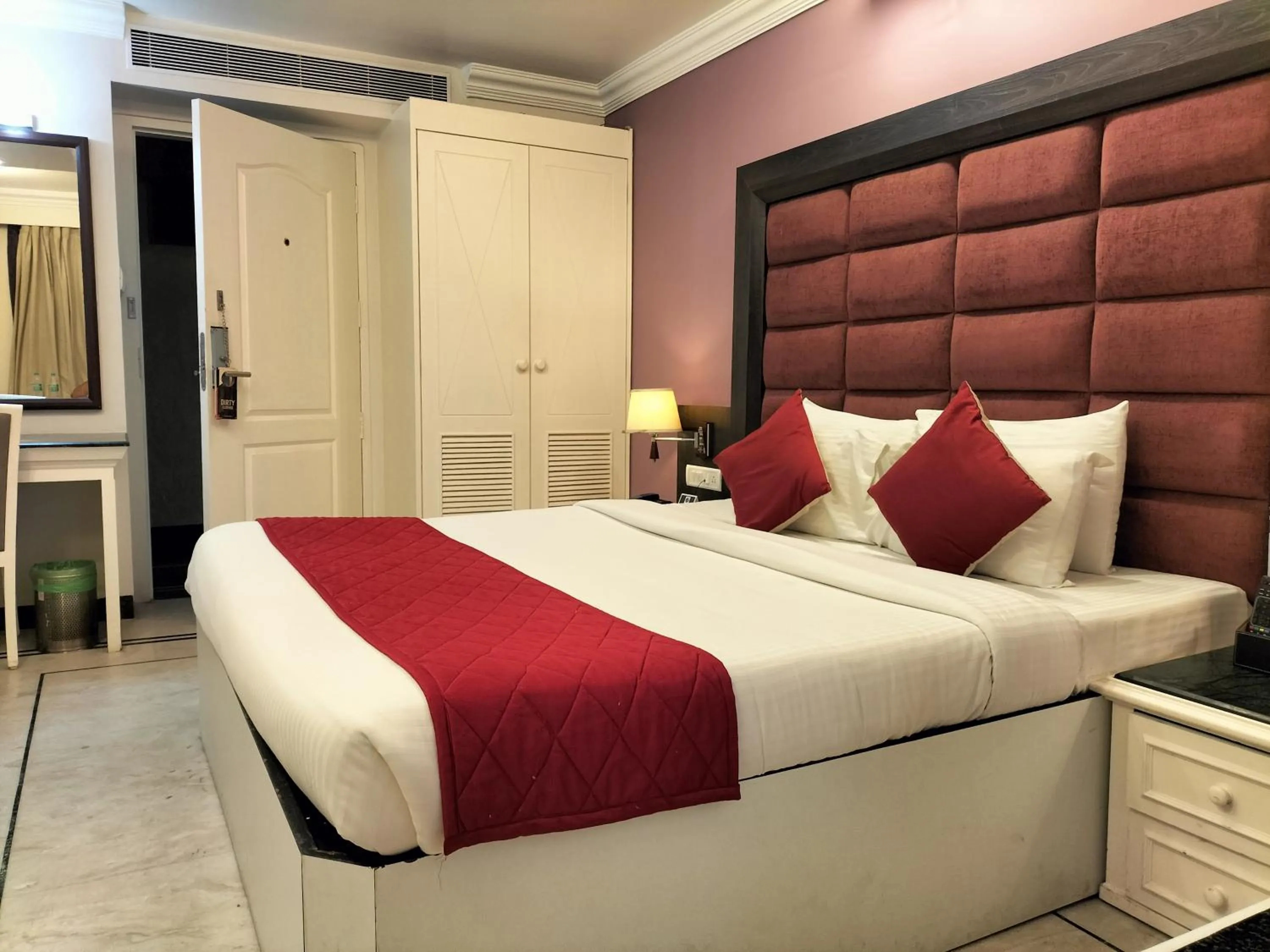 Bed in Zip By Spree Hotels Surabi International Vellore
