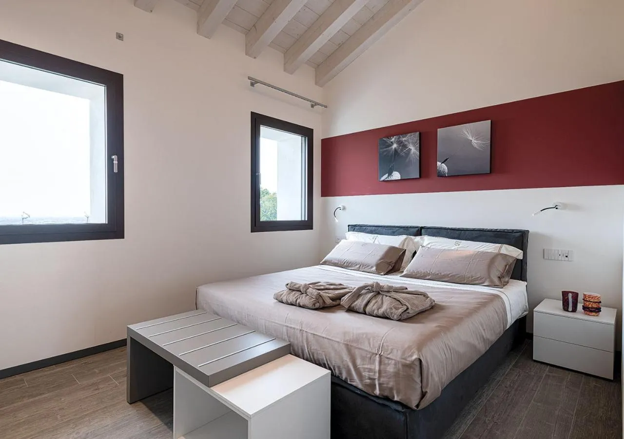 Bed in Progress Country & Wine House