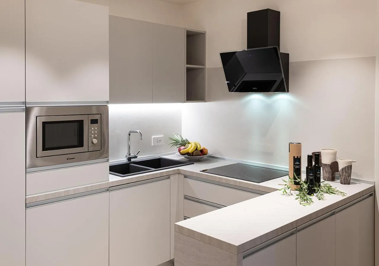 Kitchen or kitchenette in Progress Country & Wine House