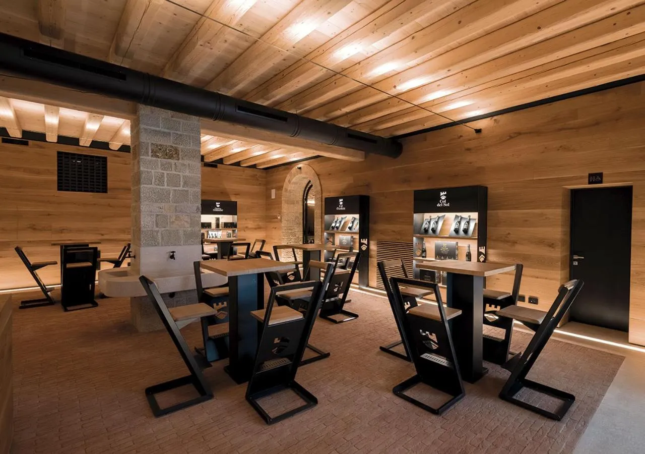 Lounge or bar in Progress Country & Wine House