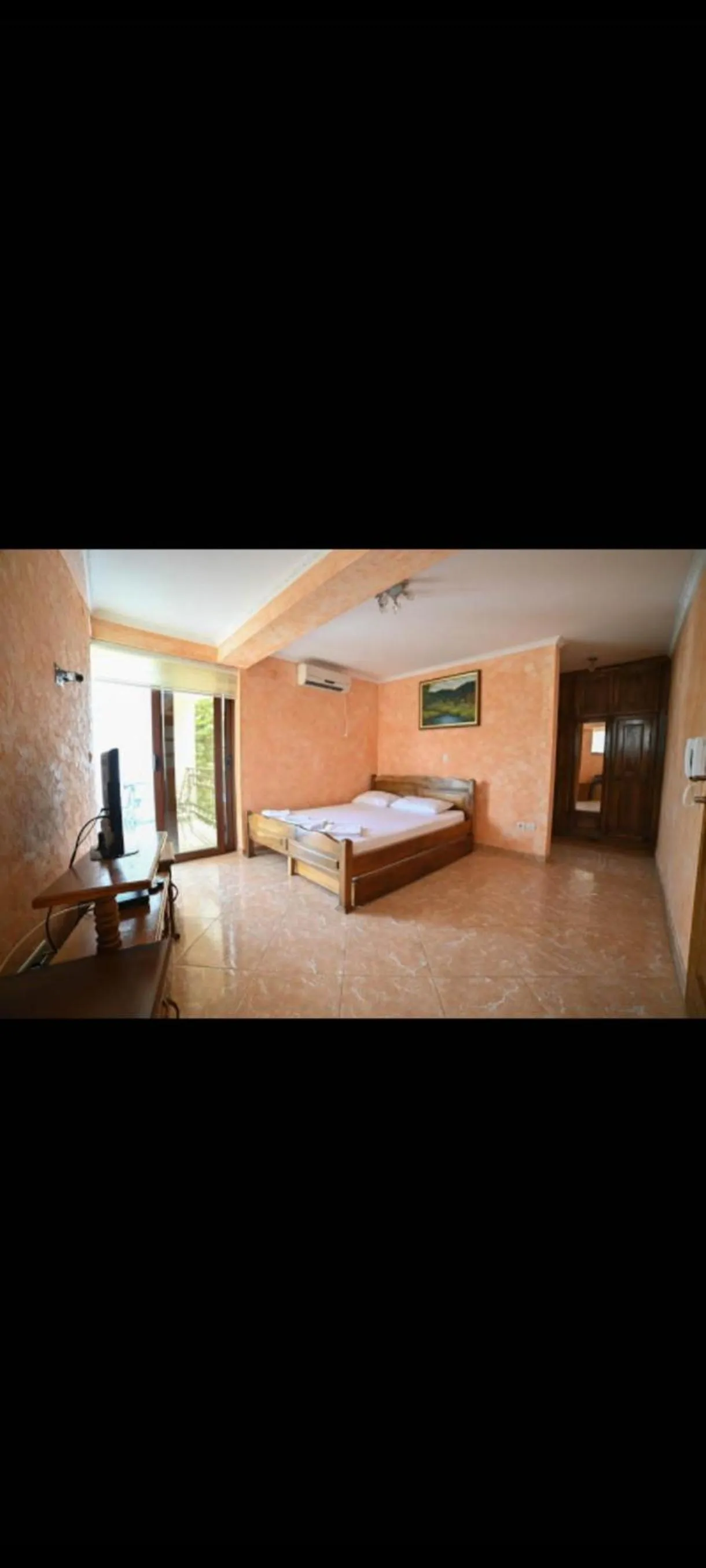 Photo of the whole room, Bed in Villa M