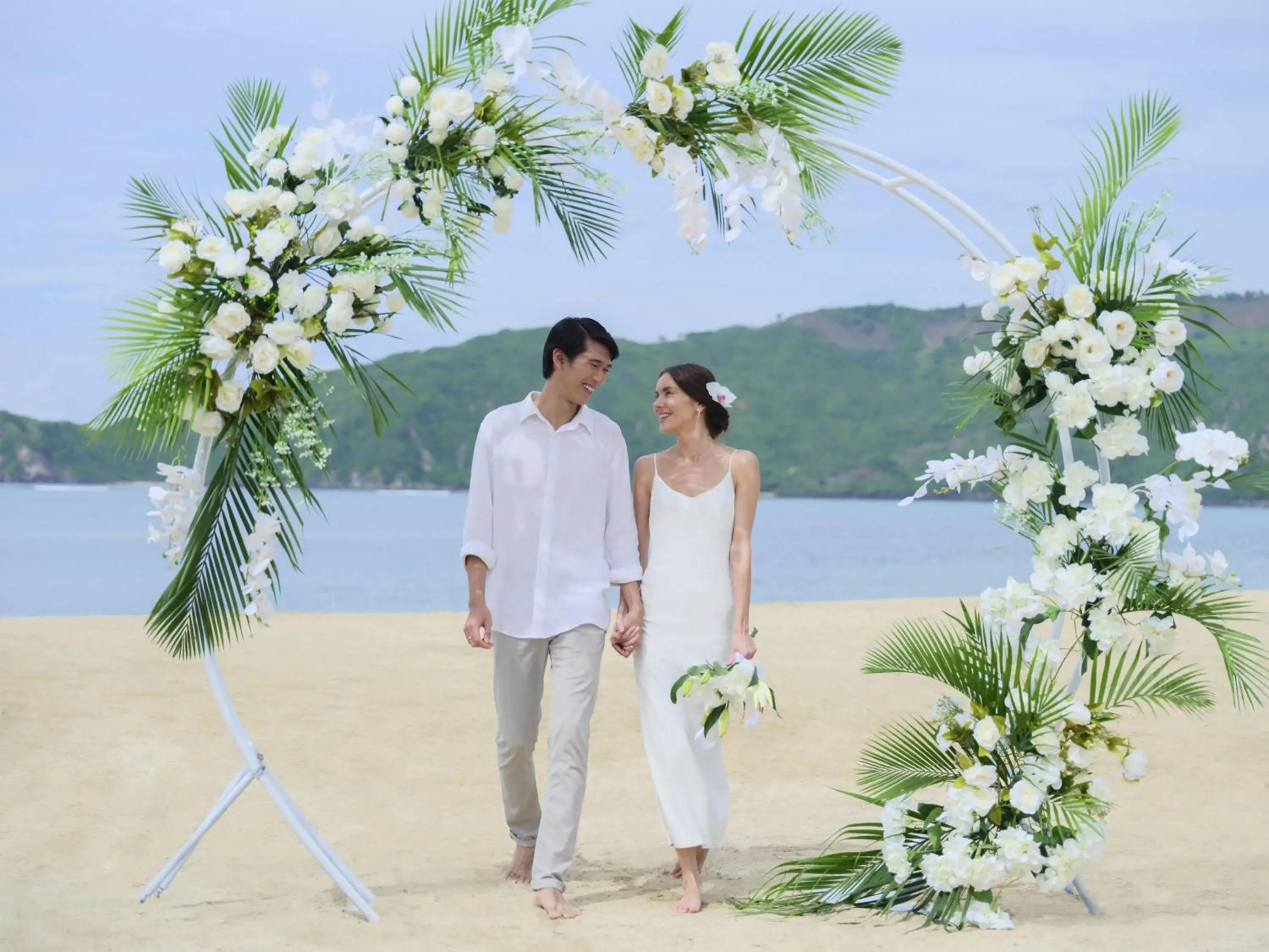 wedding in Pullman Lombok Merujani Mandalika Beach Resort