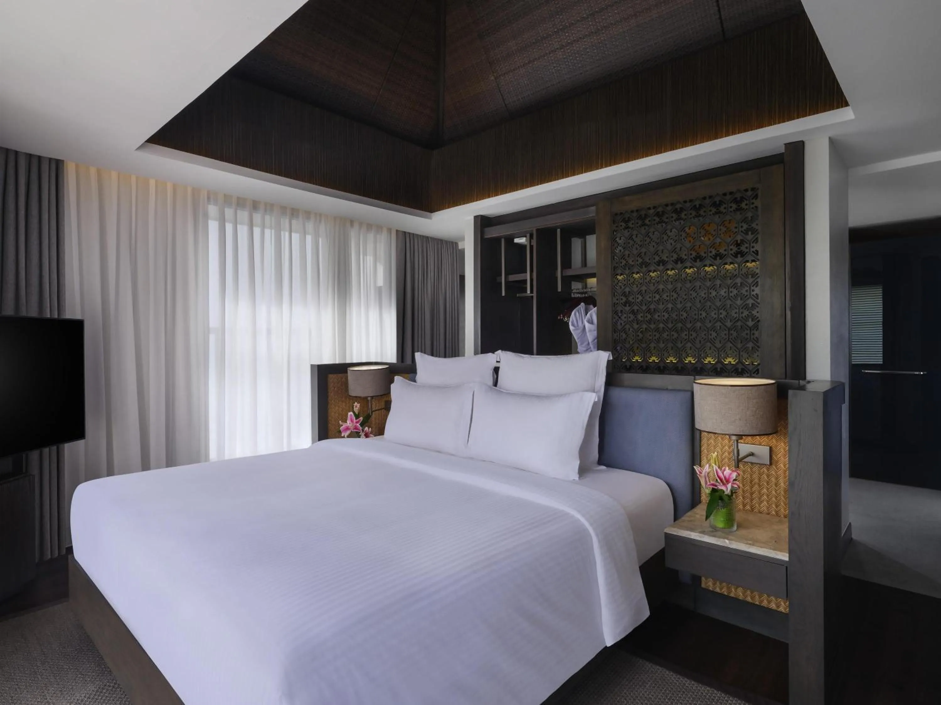 Bedroom, Bed in Pullman Lombok Merujani Mandalika Beach Resort