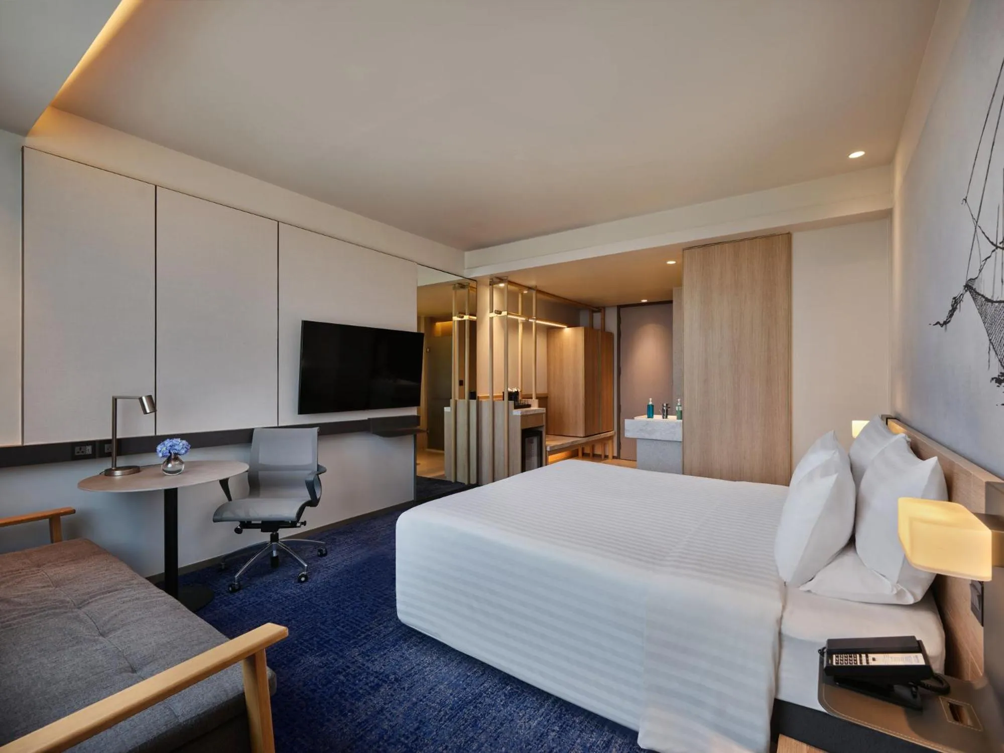 Communal lounge/ TV room, Bed in Novotel Bangkok Future Park Rangsit