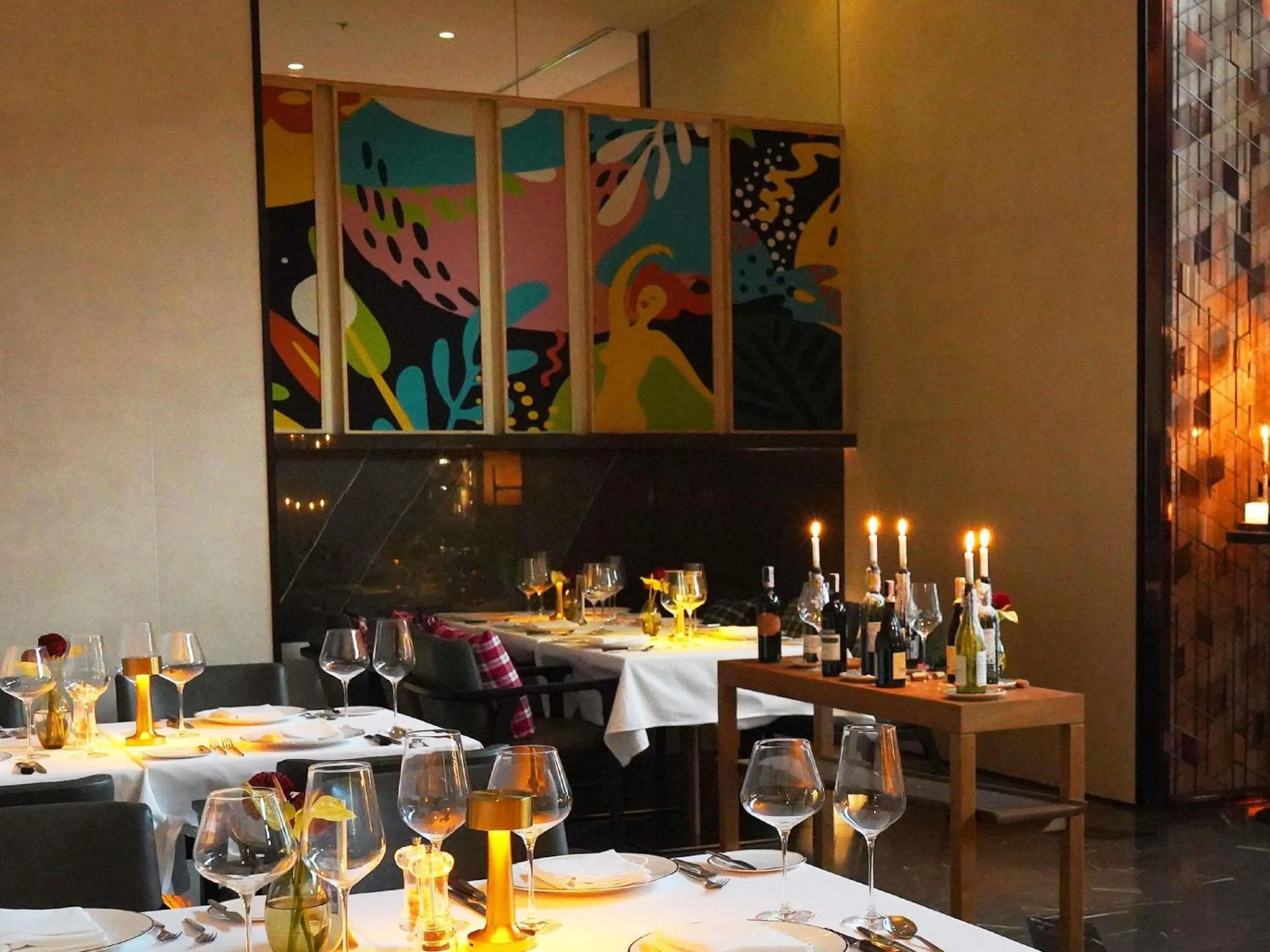 Restaurant/places to eat in Novotel Bangkok Future Park Rangsit