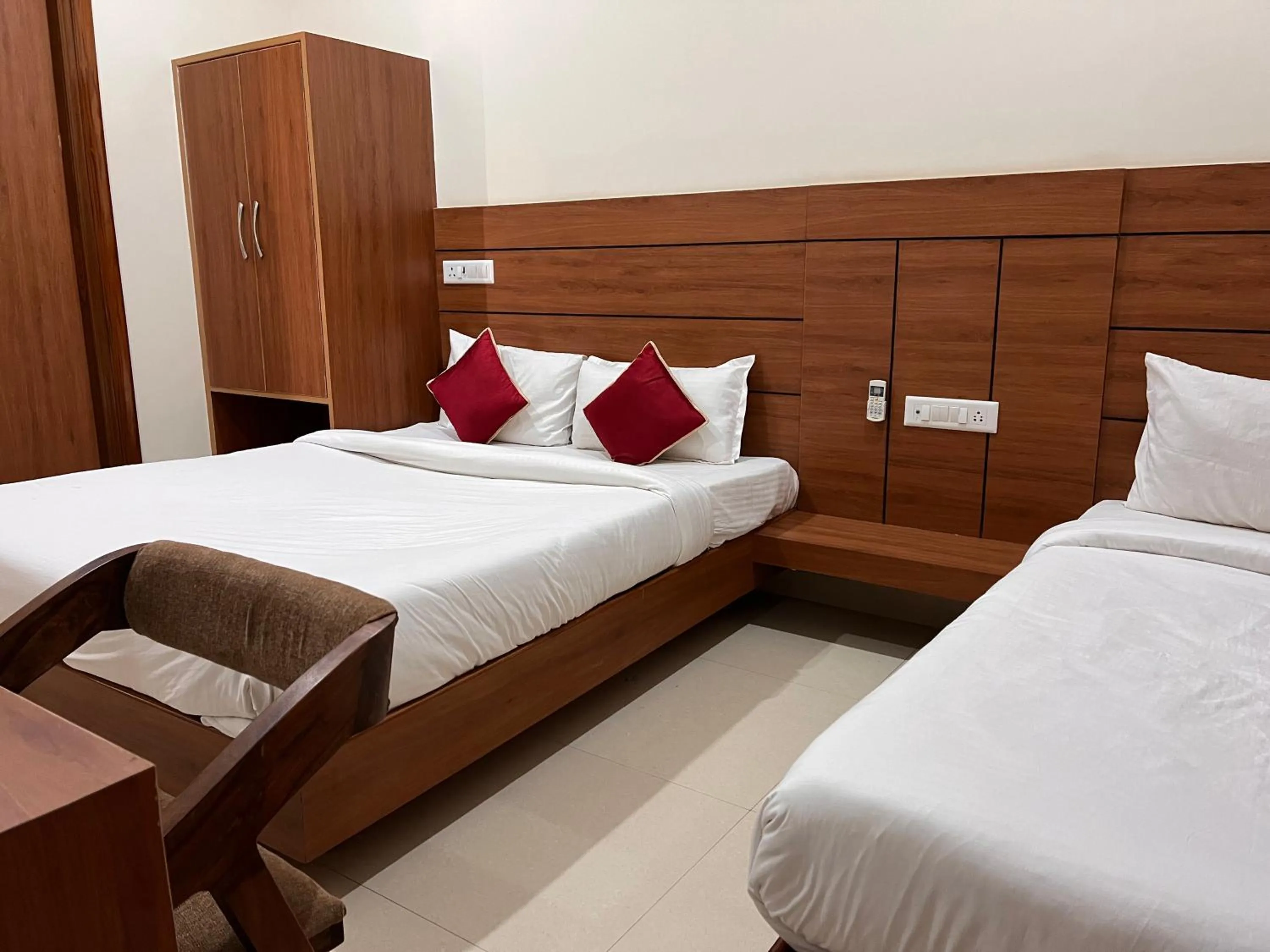 Photo of the whole room in The Knights' Inn