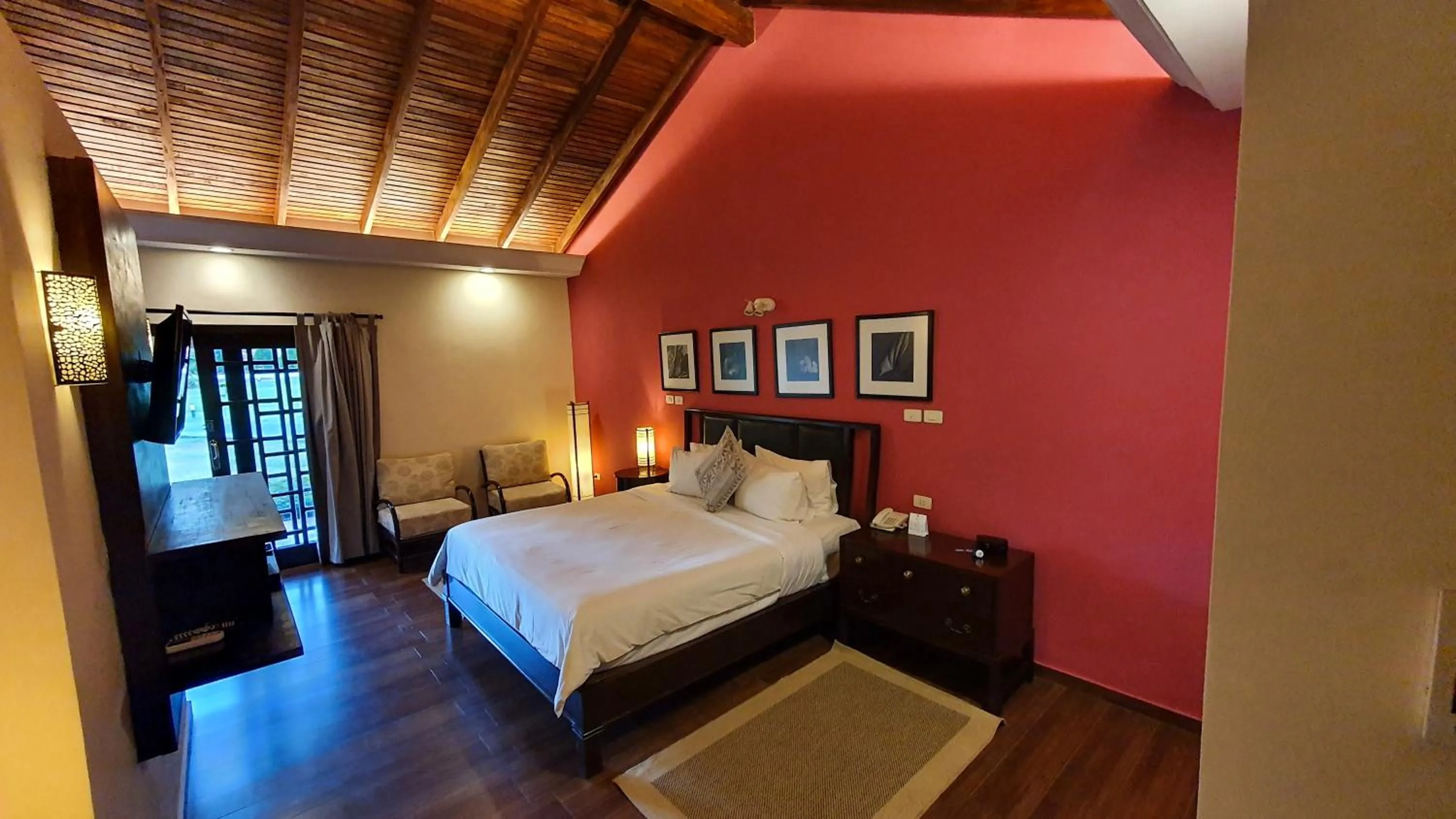 Bedroom, Bed in Alta Gracia Parque Hotel