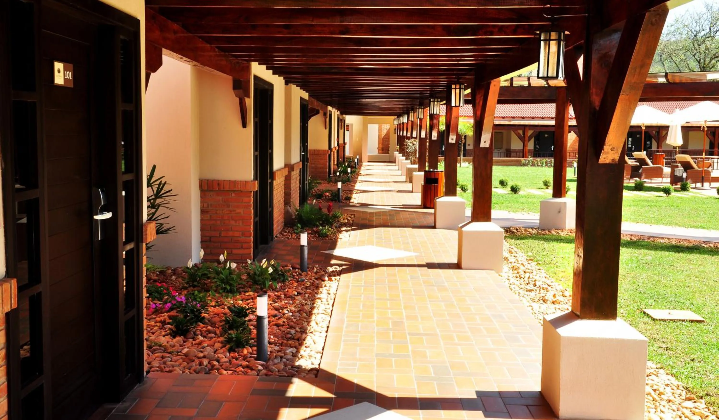 Facade/entrance in Alta Gracia Parque Hotel