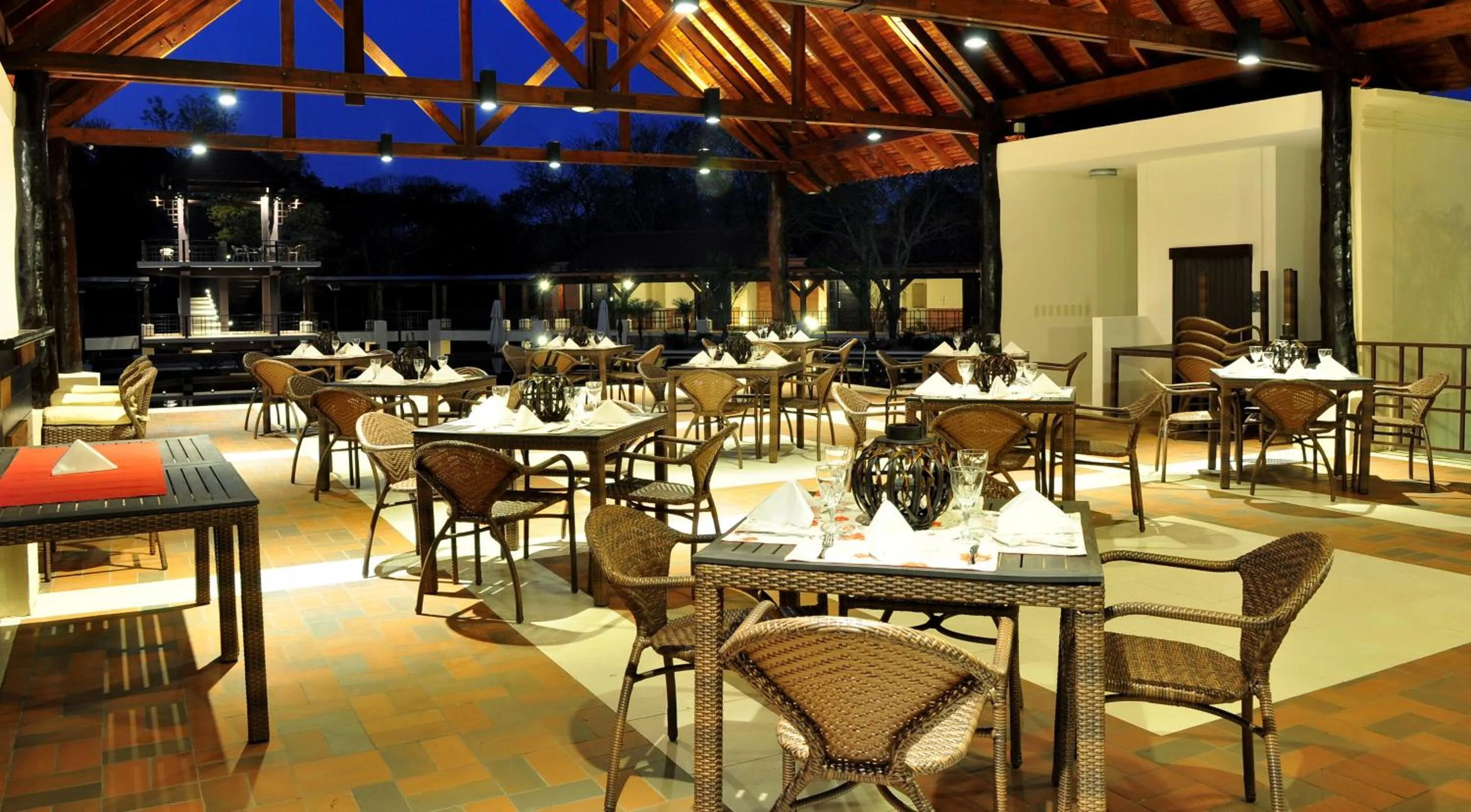 Restaurant/places to eat in Alta Gracia Parque Hotel