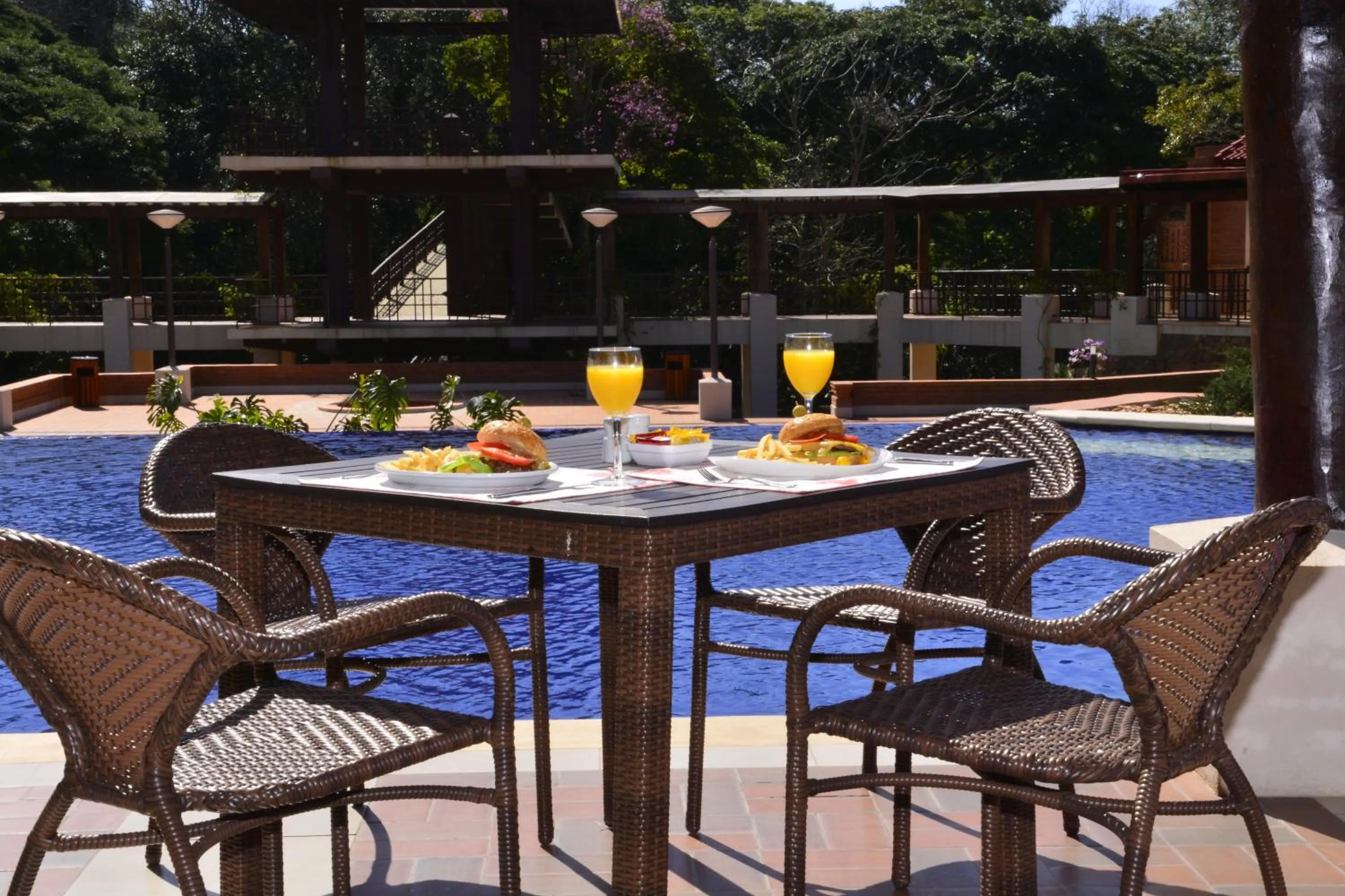 Restaurant/places to eat in Alta Gracia Parque Hotel