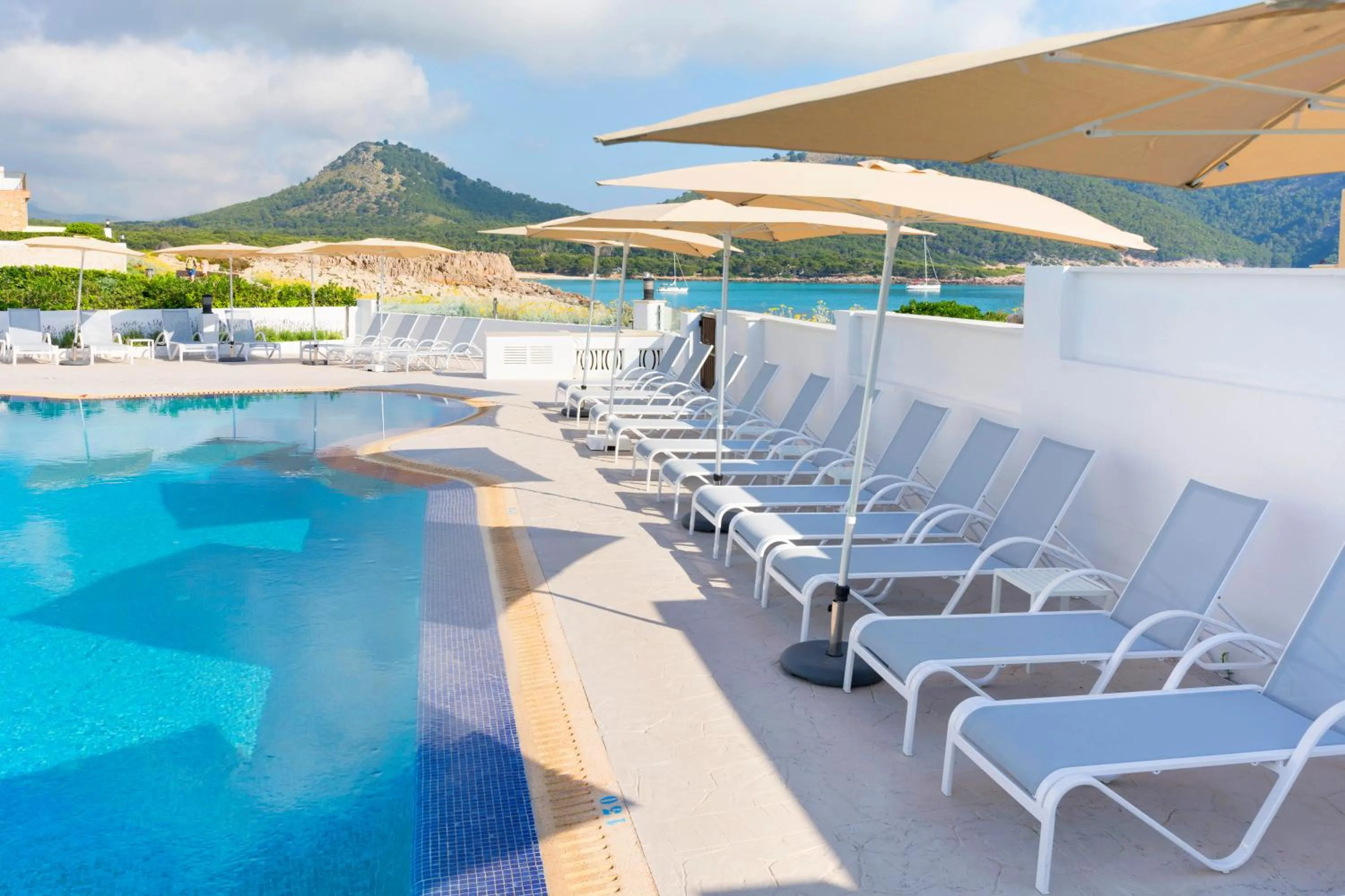 Swimming pool in HSM Regana - Adults Only