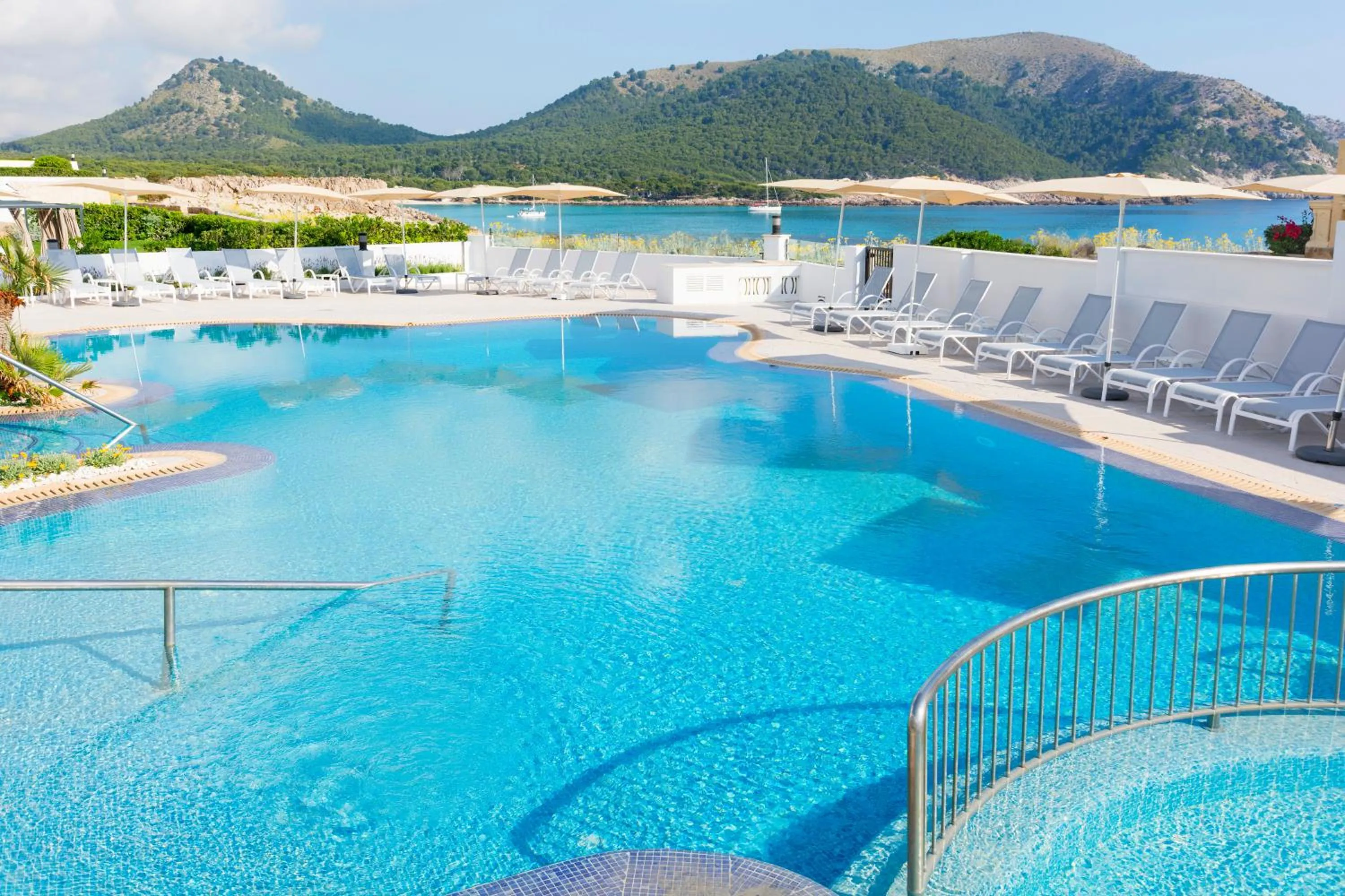 Swimming pool in HSM Regana - Adults Only