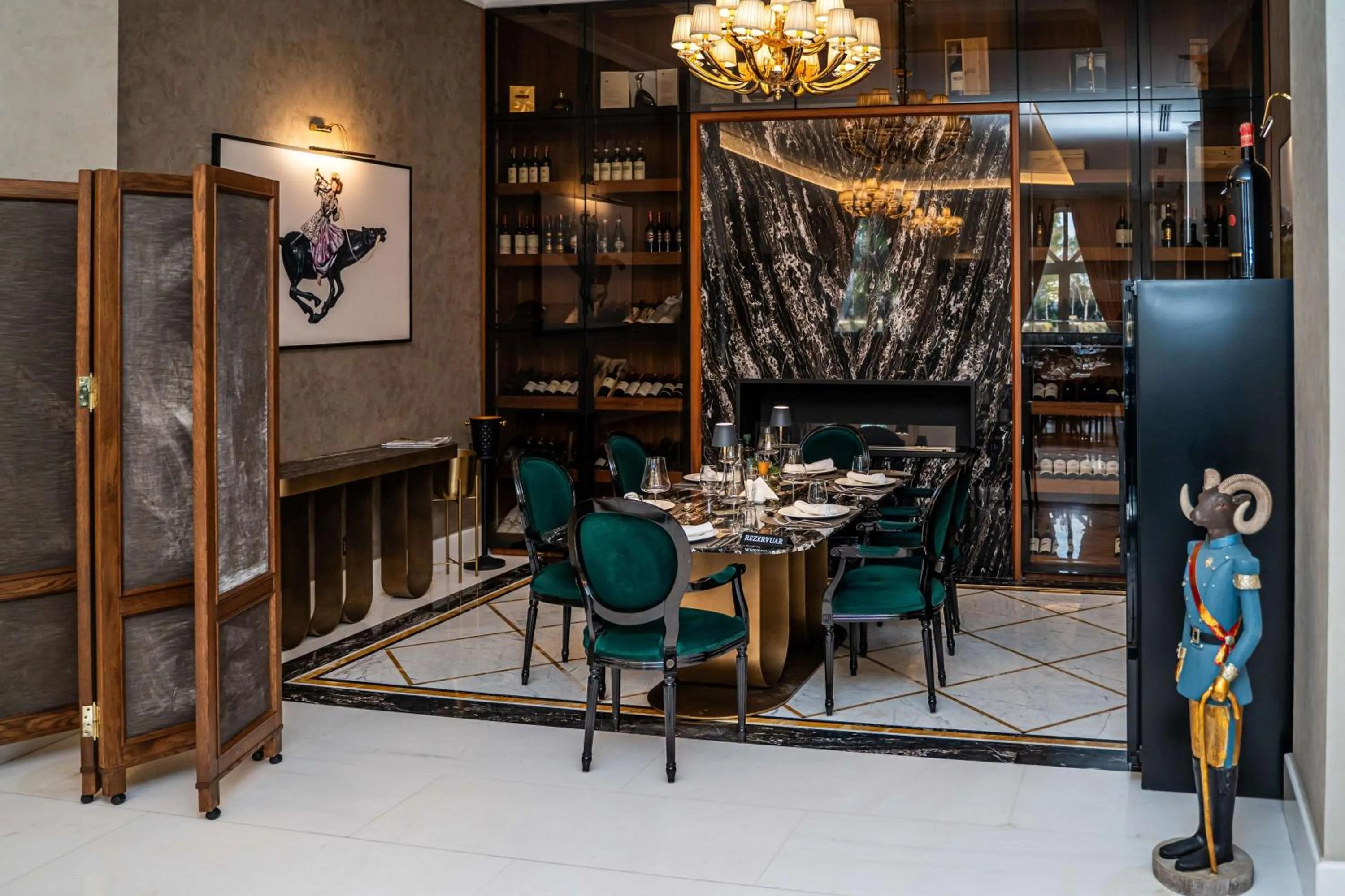 Restaurant/places to eat in Radisson Collection Morina Hotel, Tirana