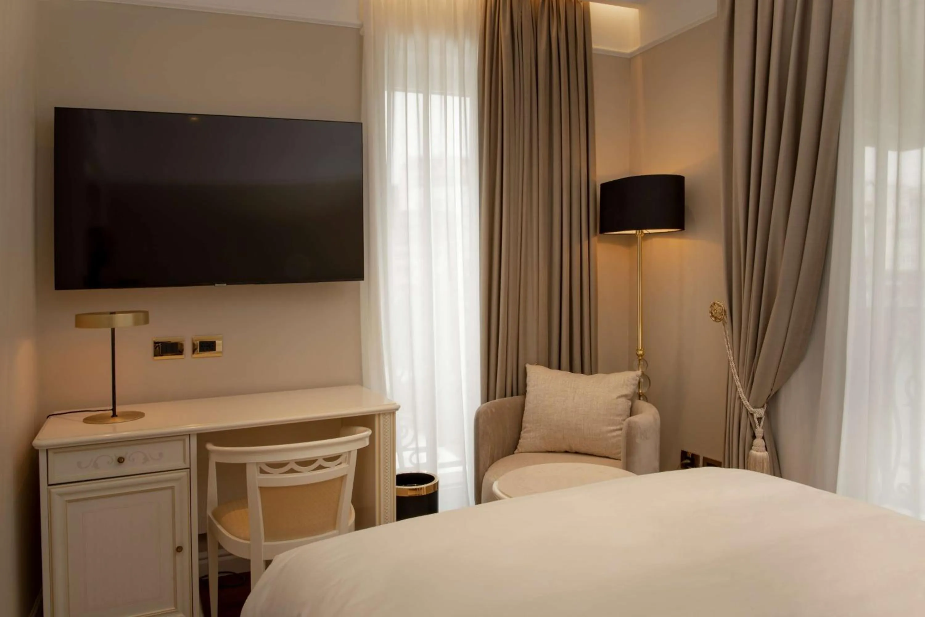Bed in Radisson Collection Morina Hotel, Tirana