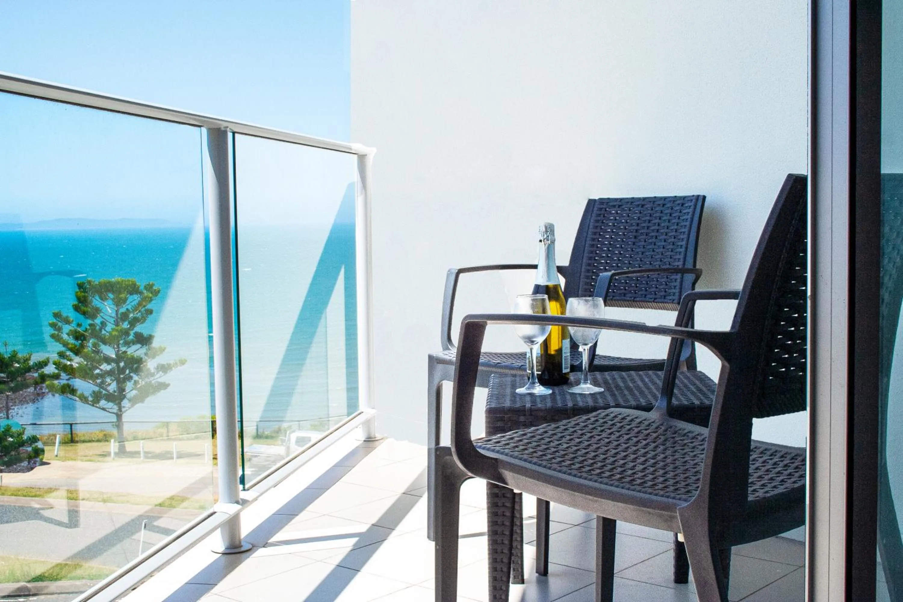Balcony/Terrace in Oshen Holiday Apartments Yeppoon