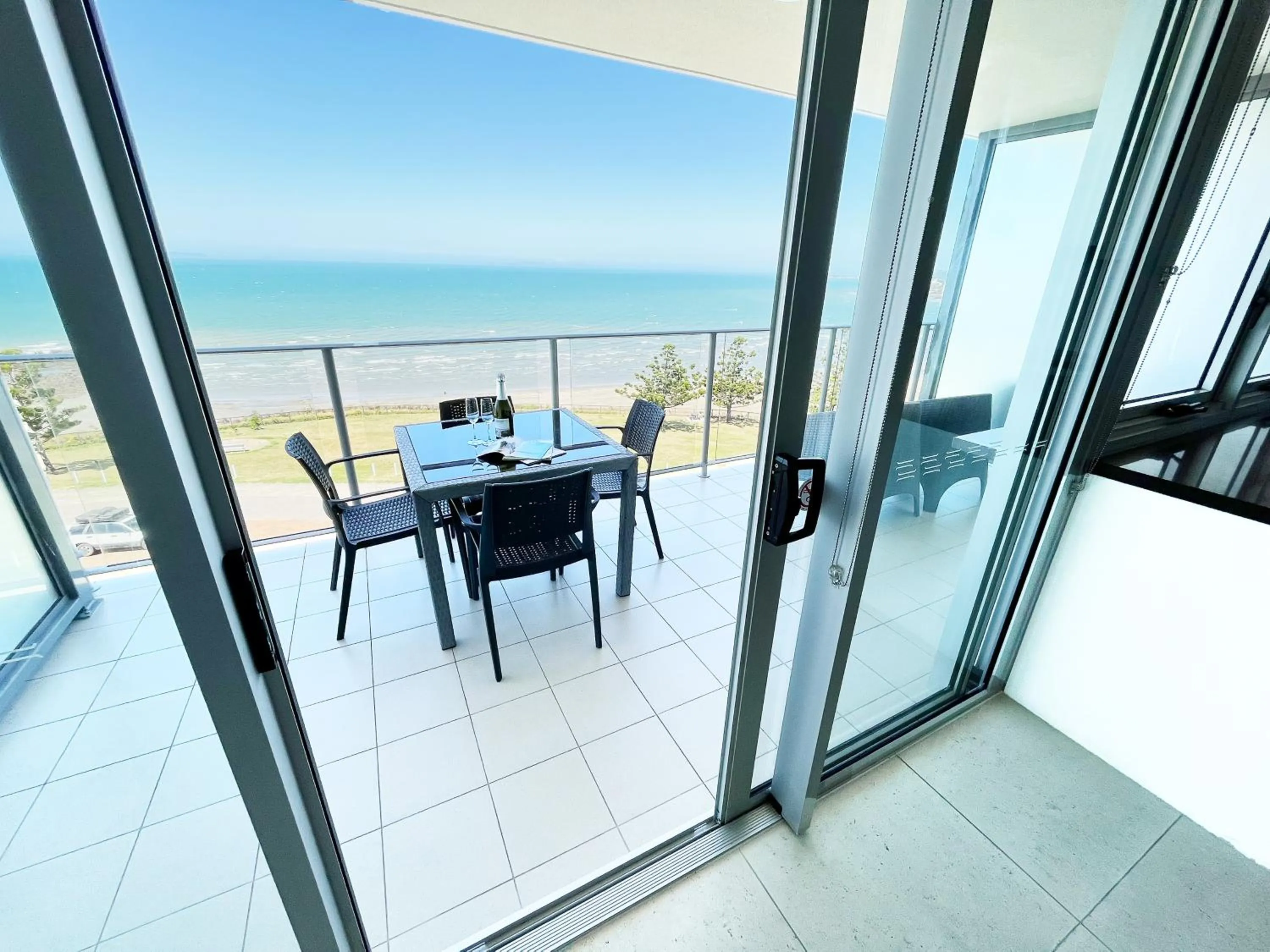 Balcony/Terrace in Oshen Holiday Apartments Yeppoon