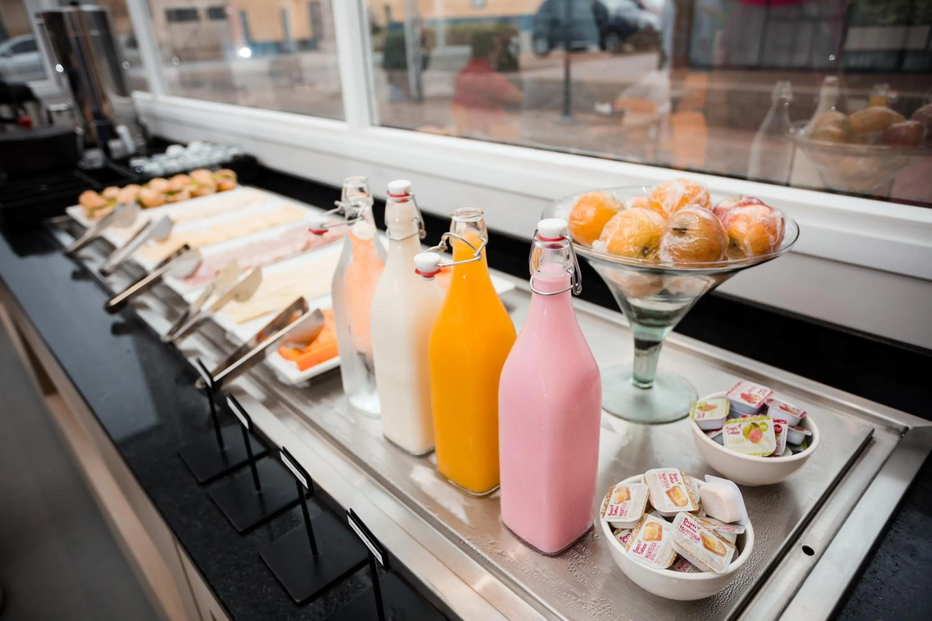 Food and drinks in IBIS BUDGET CAPAO Bonito