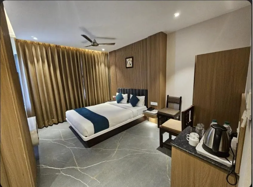 Bed in Hotel River Rhythm Assi Ghat