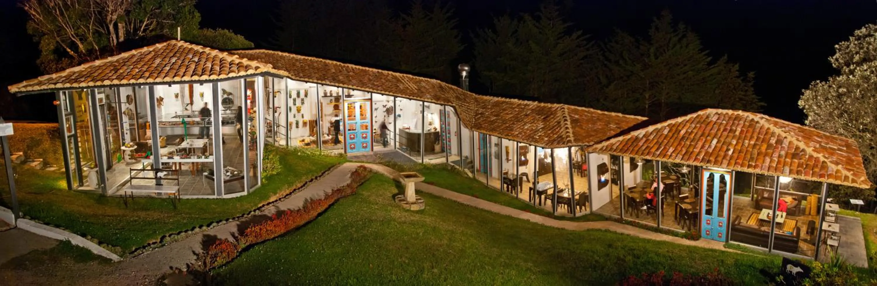 Lobby or reception in Dantica Cloud Forest Lodge