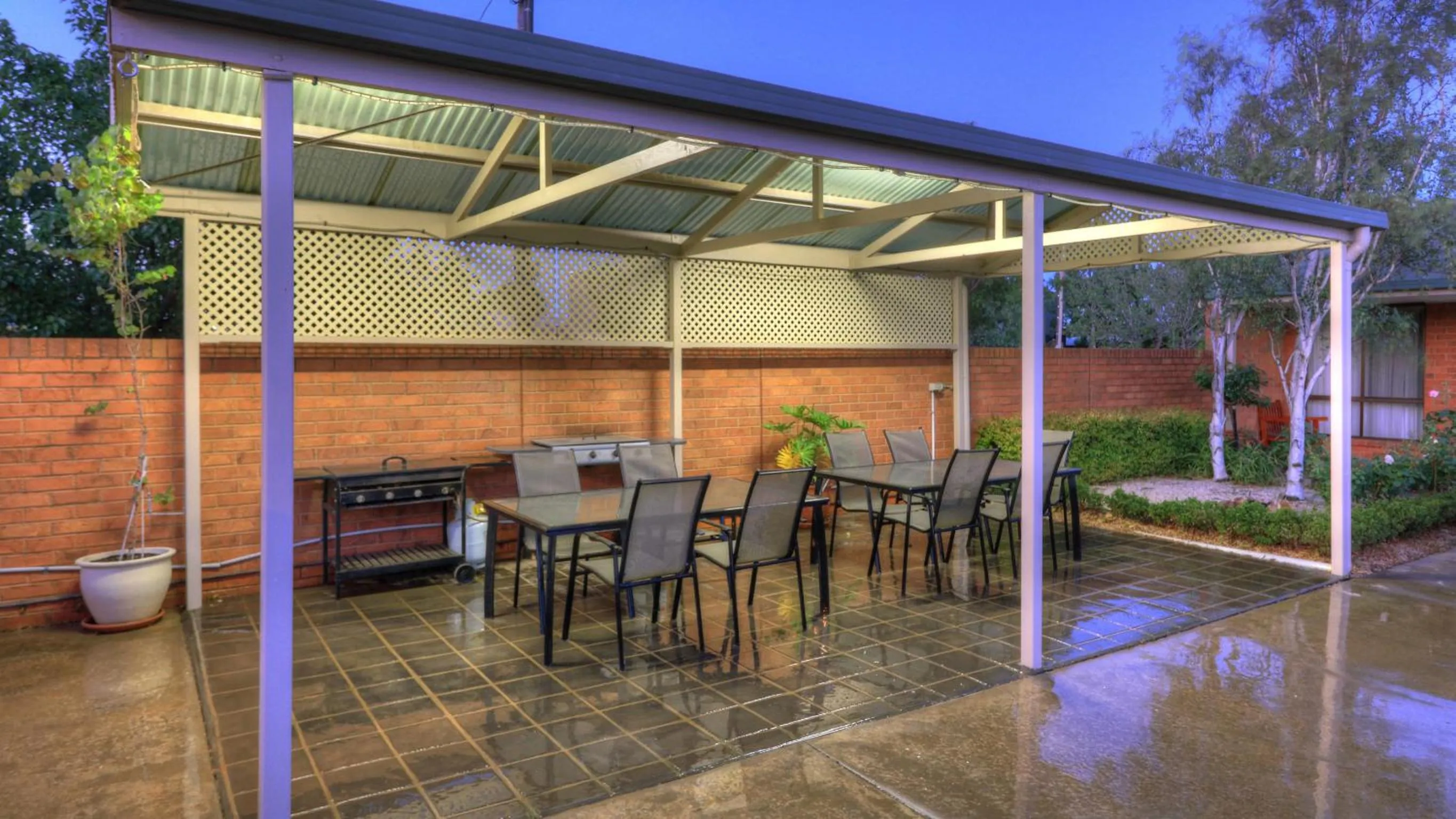BBQ facilities in Moama Central Motel