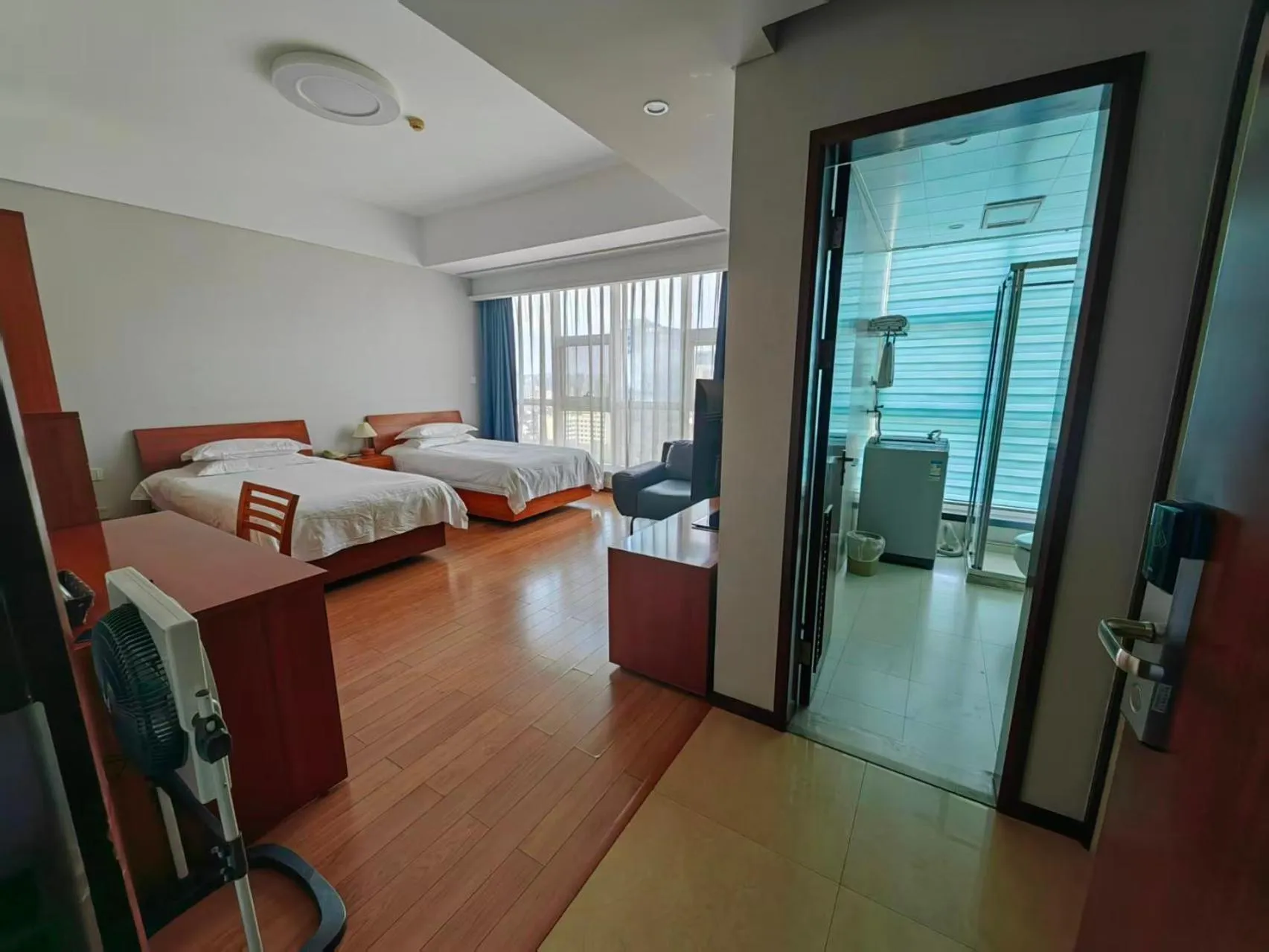 Property building in East King Business Hotel (West Lake store, Hangzhou)