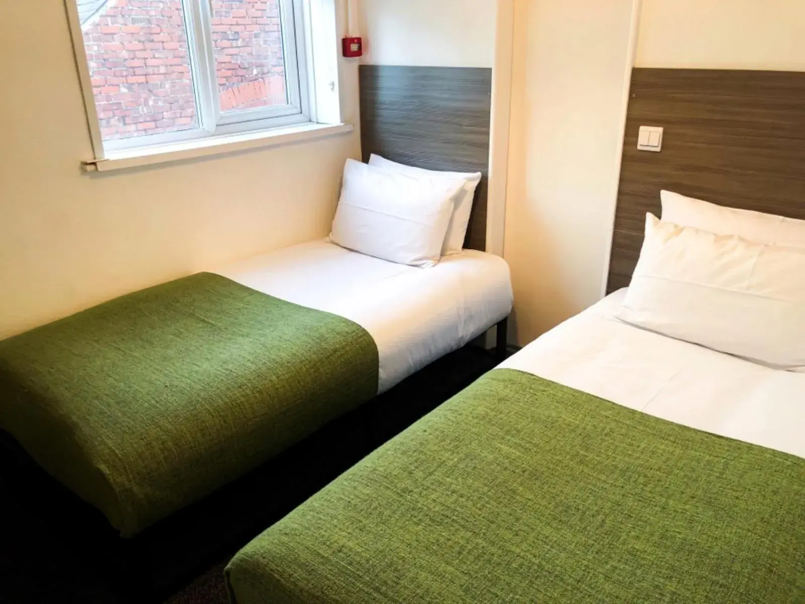 Standard Studio in The Bawdens Holiday Apartments Standard Studio in The Bawdens Holiday Apartments