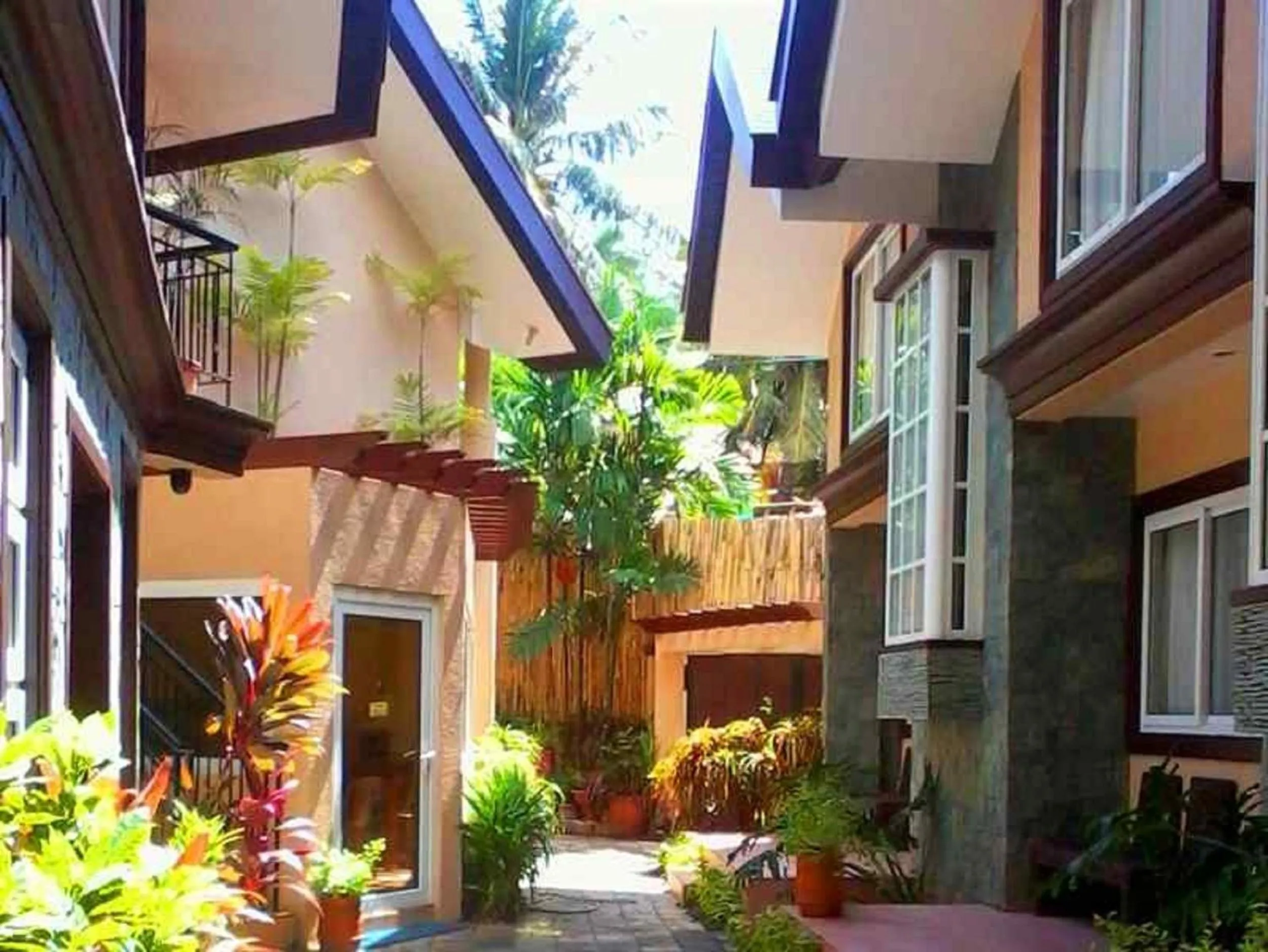 Property building in Sheridan Villas Boracay