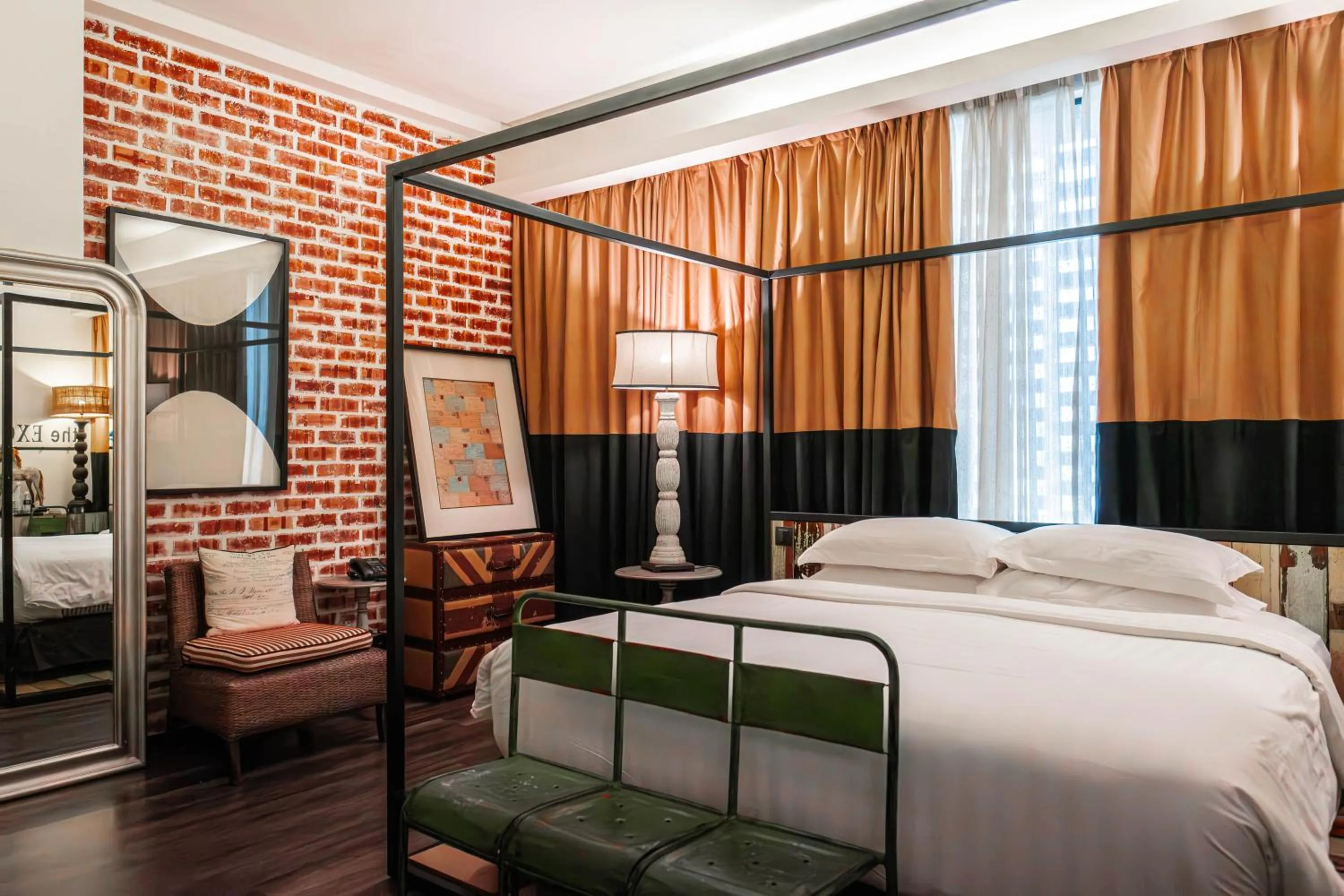 Bedroom, Bed in M Boutique Hotel