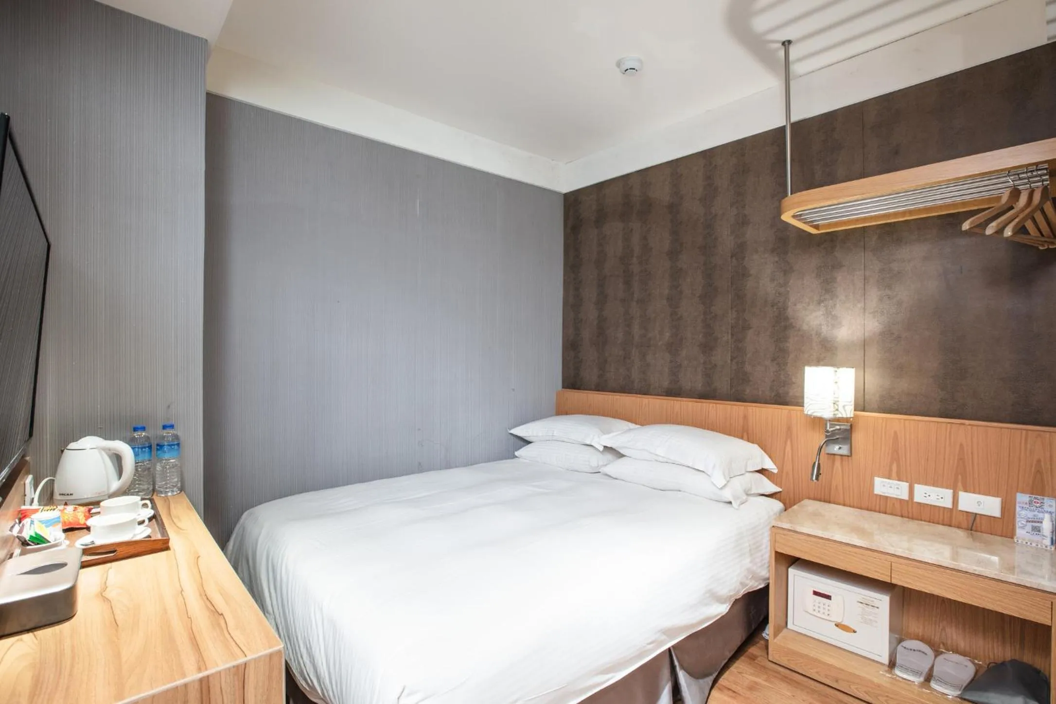 Photo of the whole room, Bed in 雲富大飯店 Hotel Cloud-ZhongShan