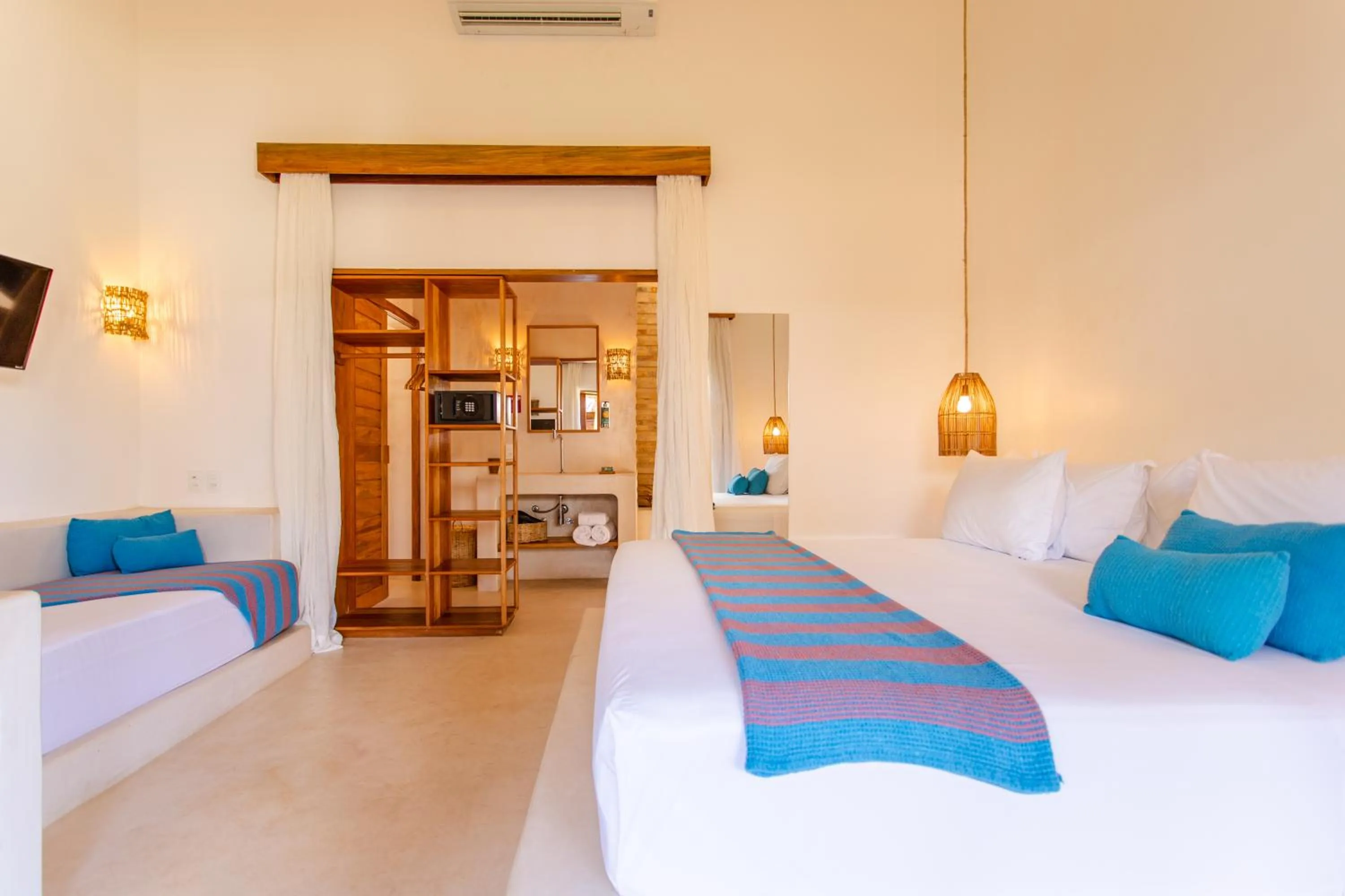 Bed in Café Jeri Hotel - Adults Only