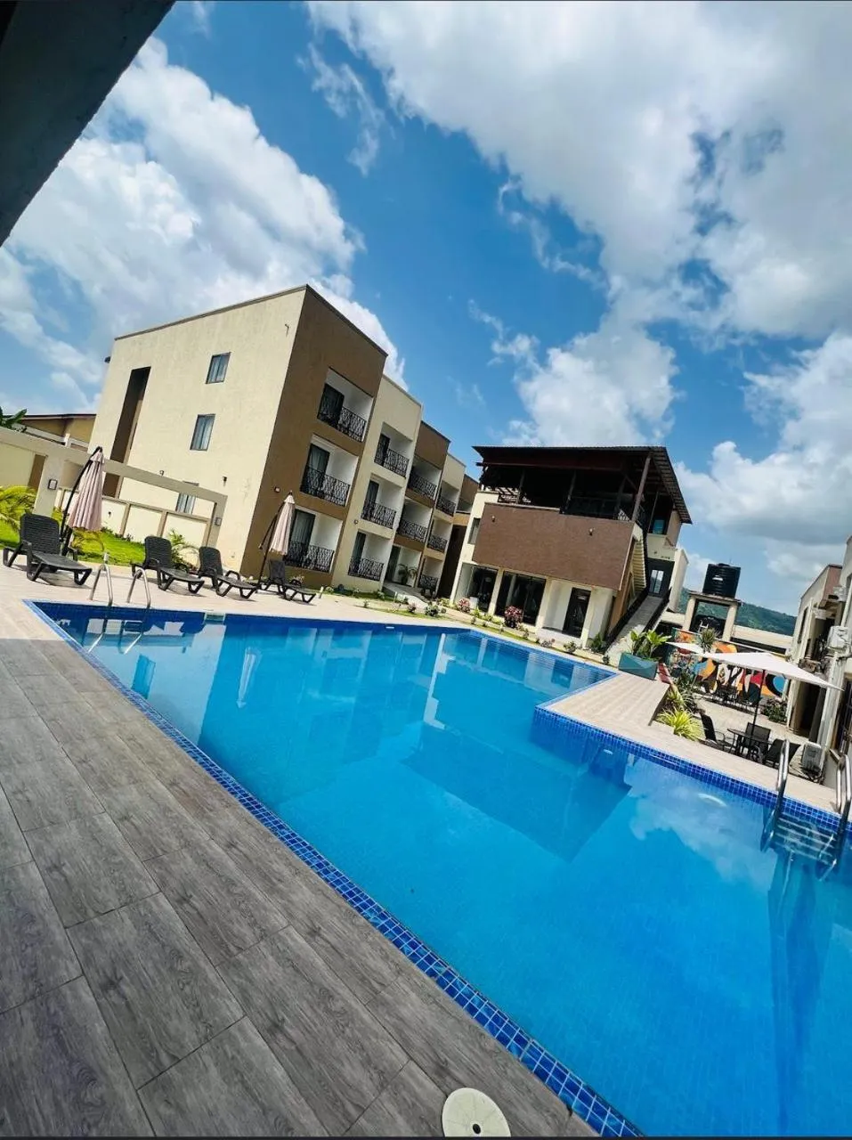 AIDEN HOMES AND APARTMENTS HOTEl