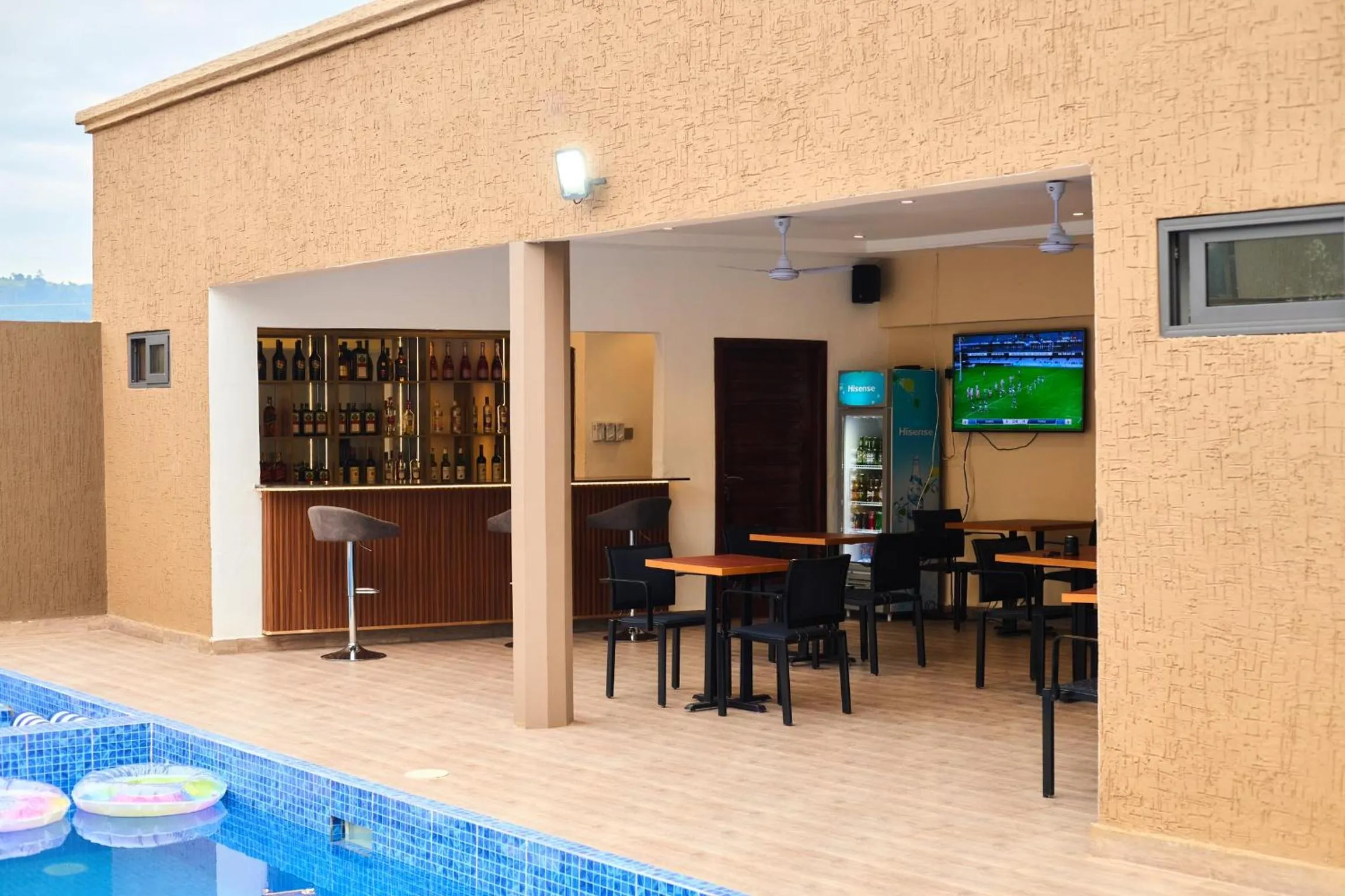 AIDEN HOMES AND APARTMENTS HOTEl