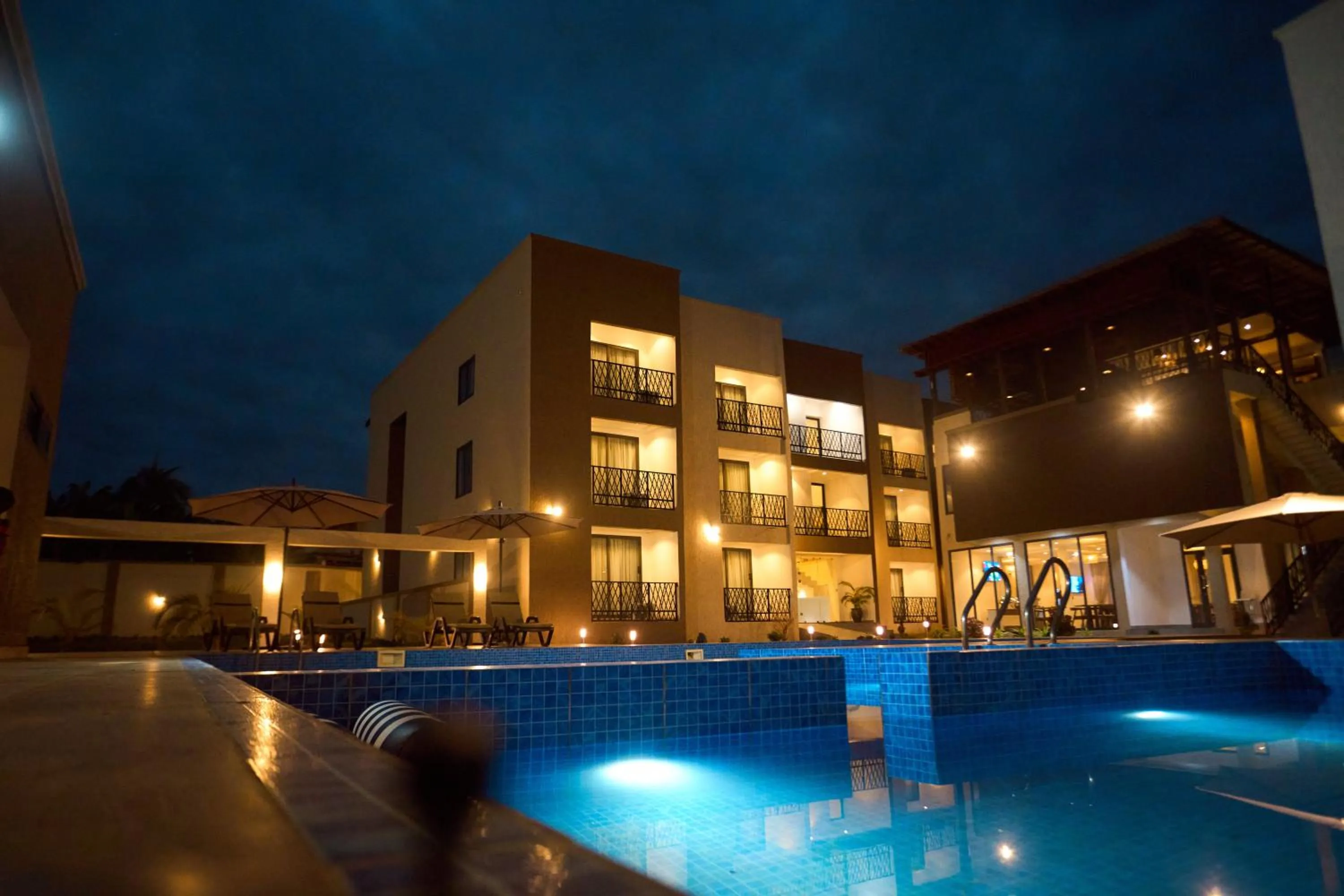 Swimming pool in AIDEN HOMES AND APARTMENTS HOTEl