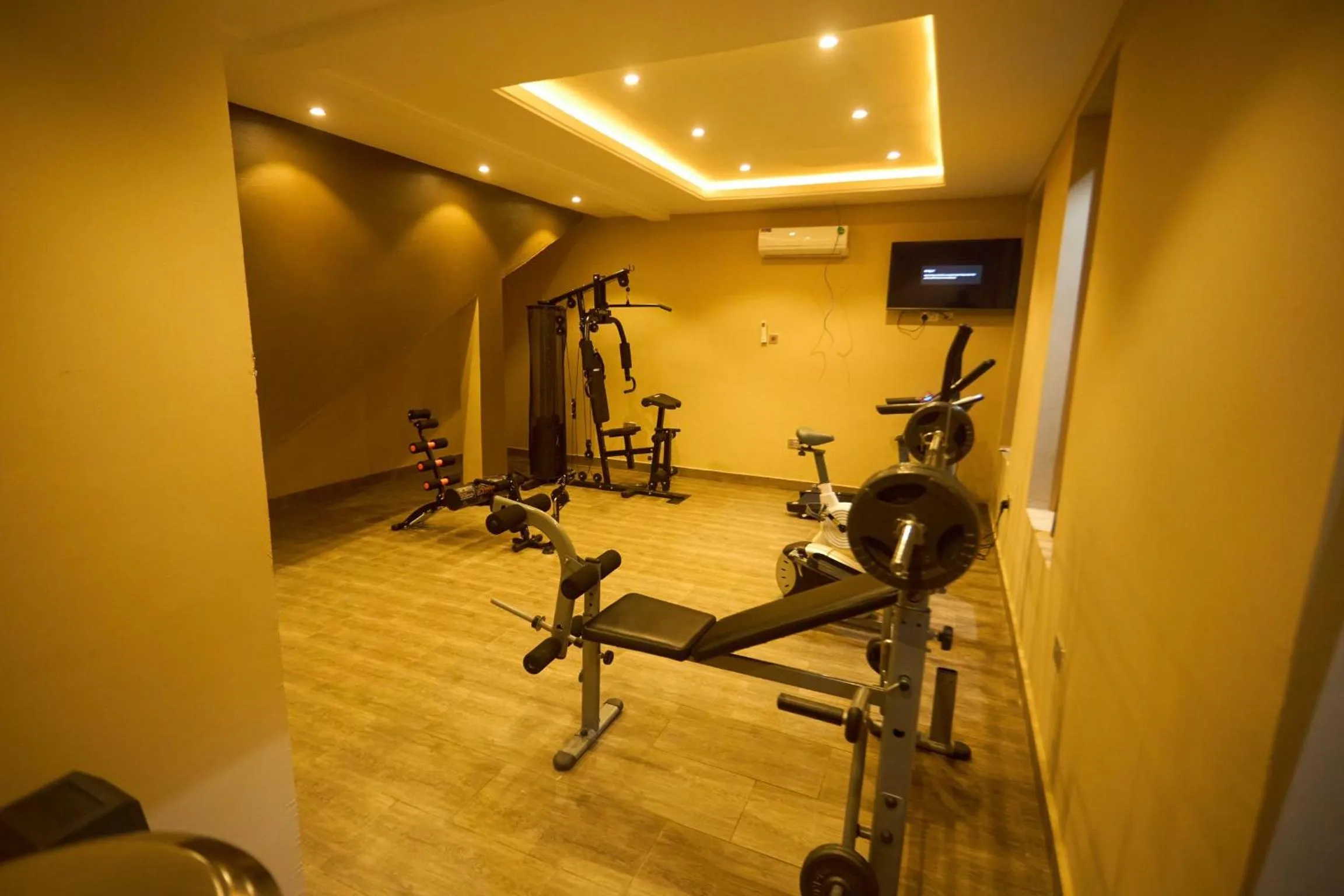 Fitness centre/facilities in AIDEN HOMES AND APARTMENTS HOTEl
