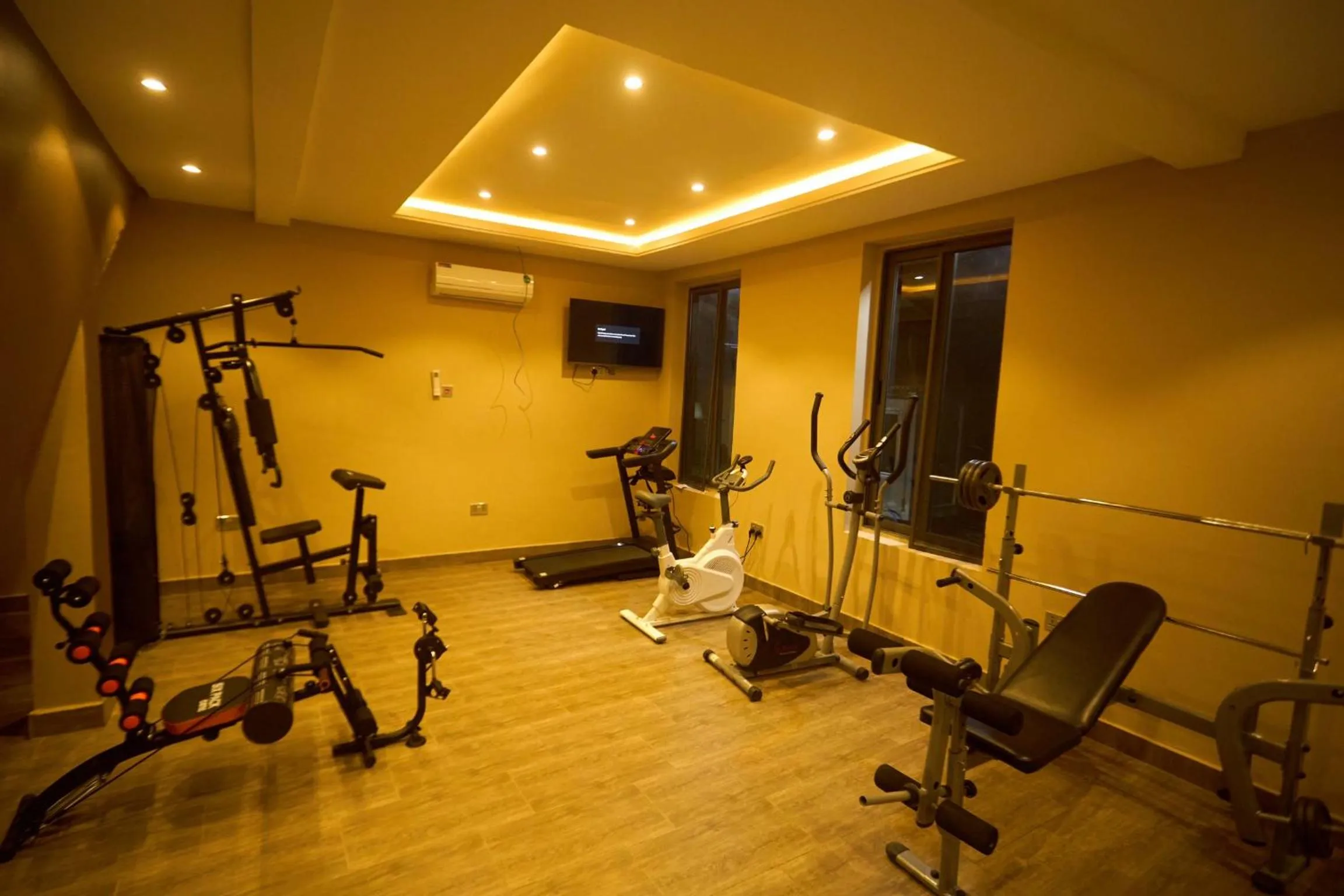 Fitness centre/facilities in AIDEN HOMES AND APARTMENTS HOTEl