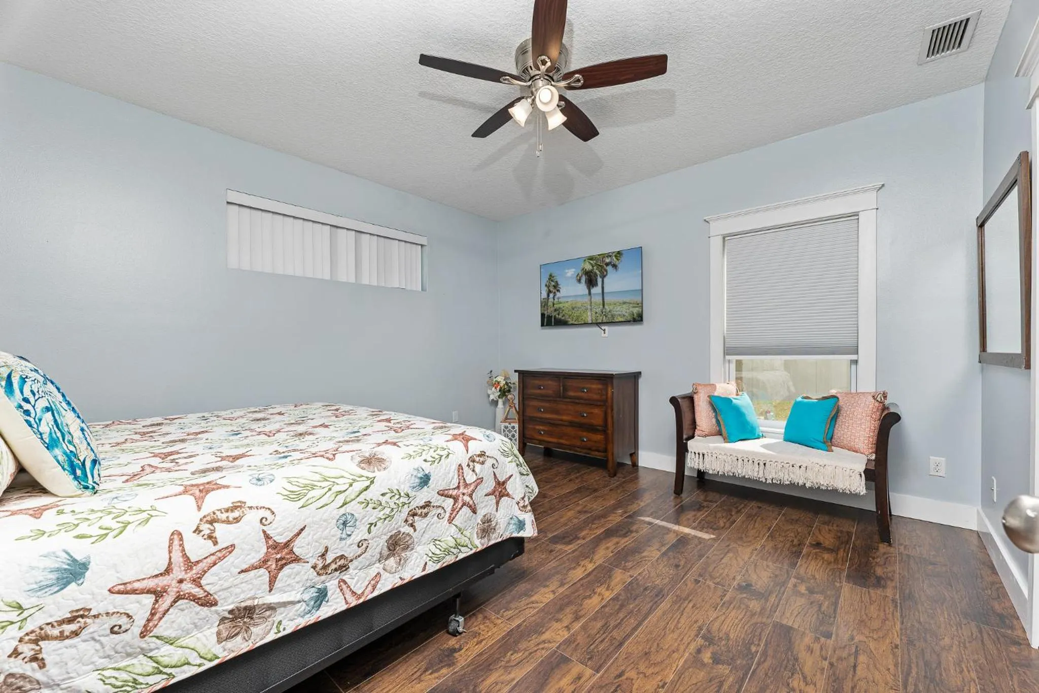 Bedroom, Bed in Sailing Mood