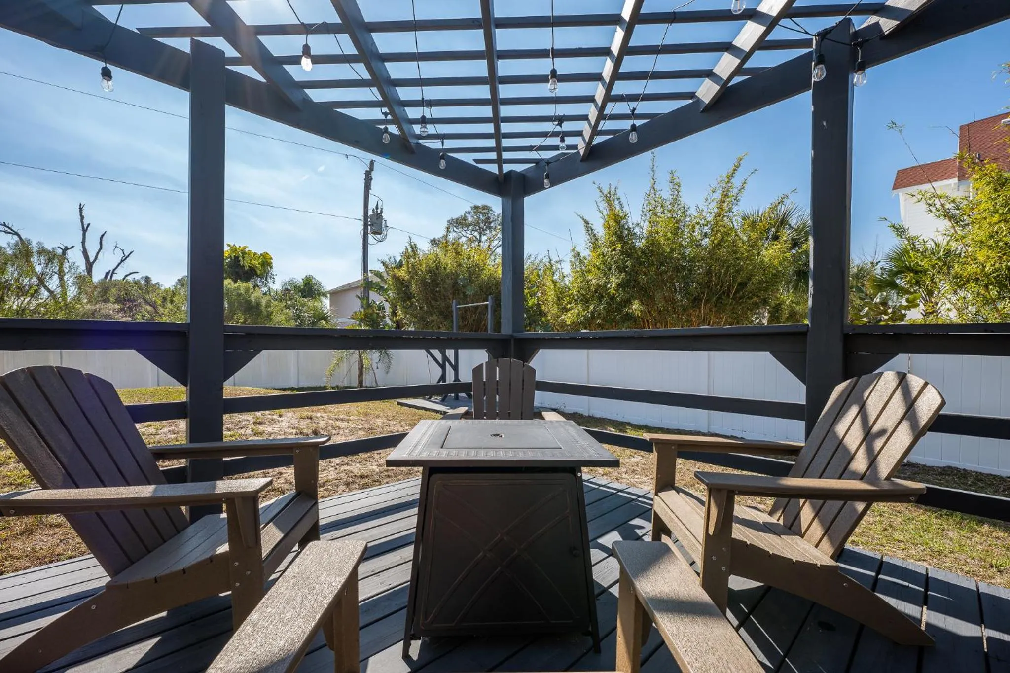 Property building in Sailing Mood