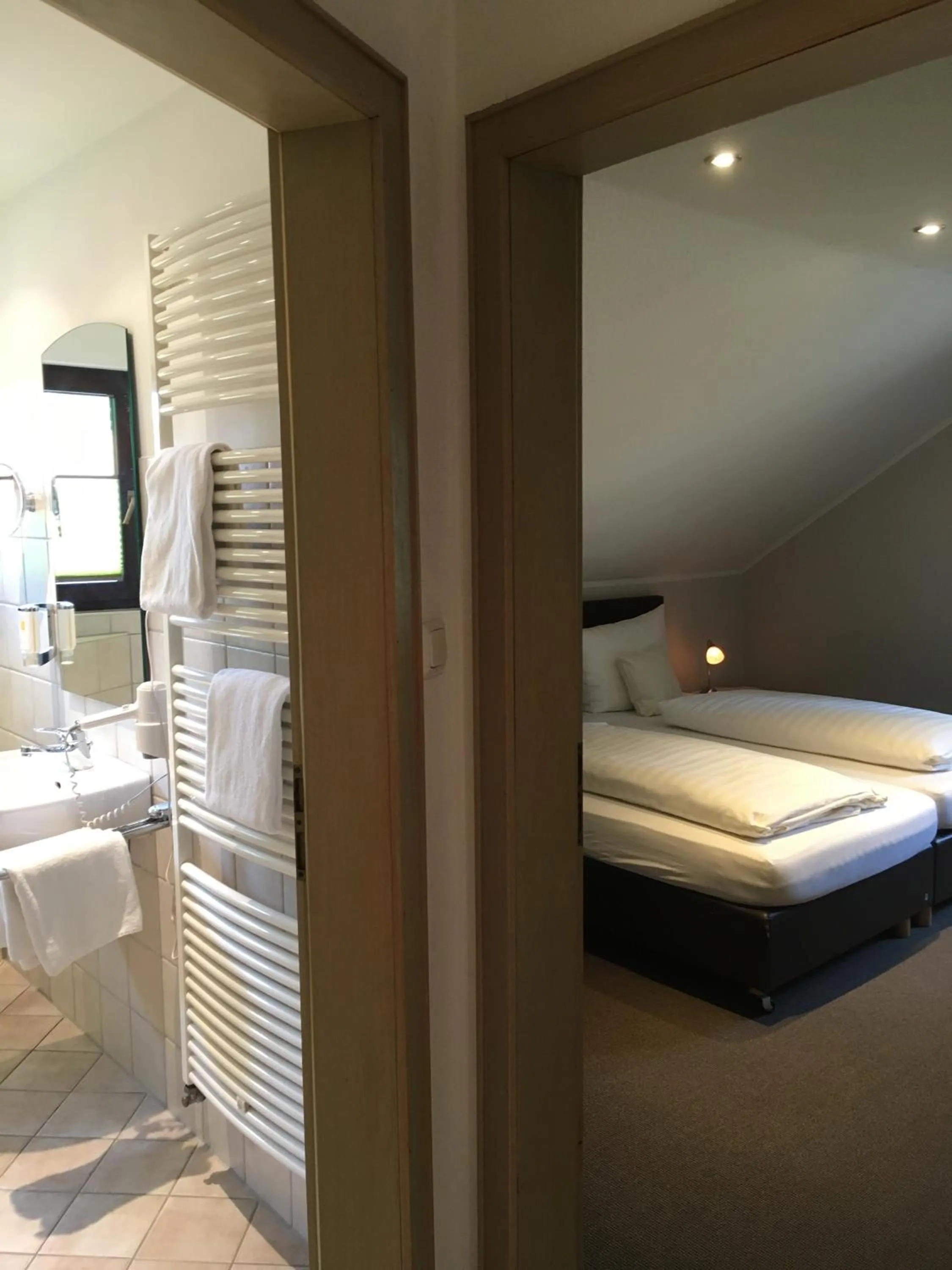 Bed in Landhaus Hotel Göke