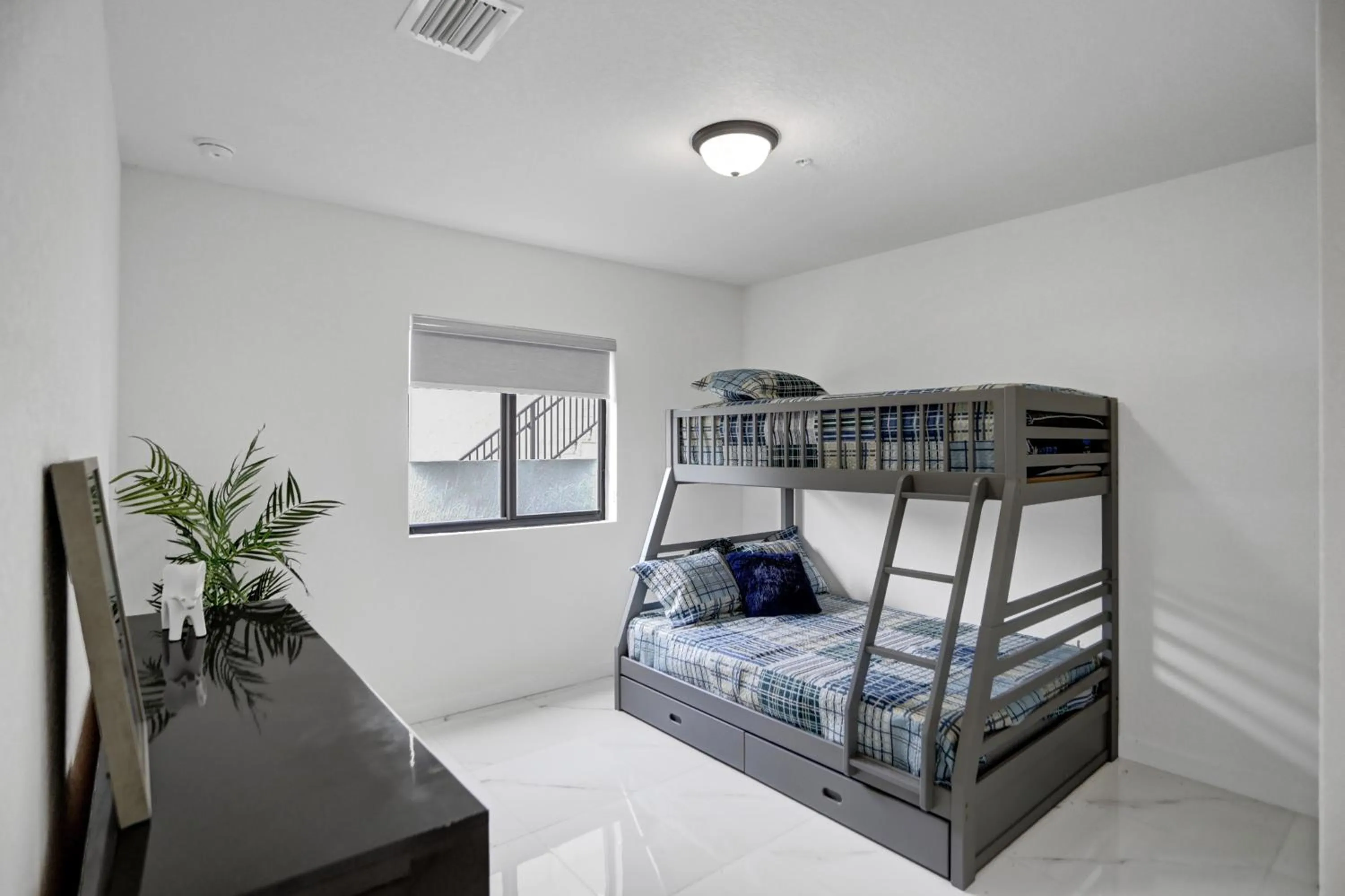 Decorative detail in Renzzi Wynwood Apartments